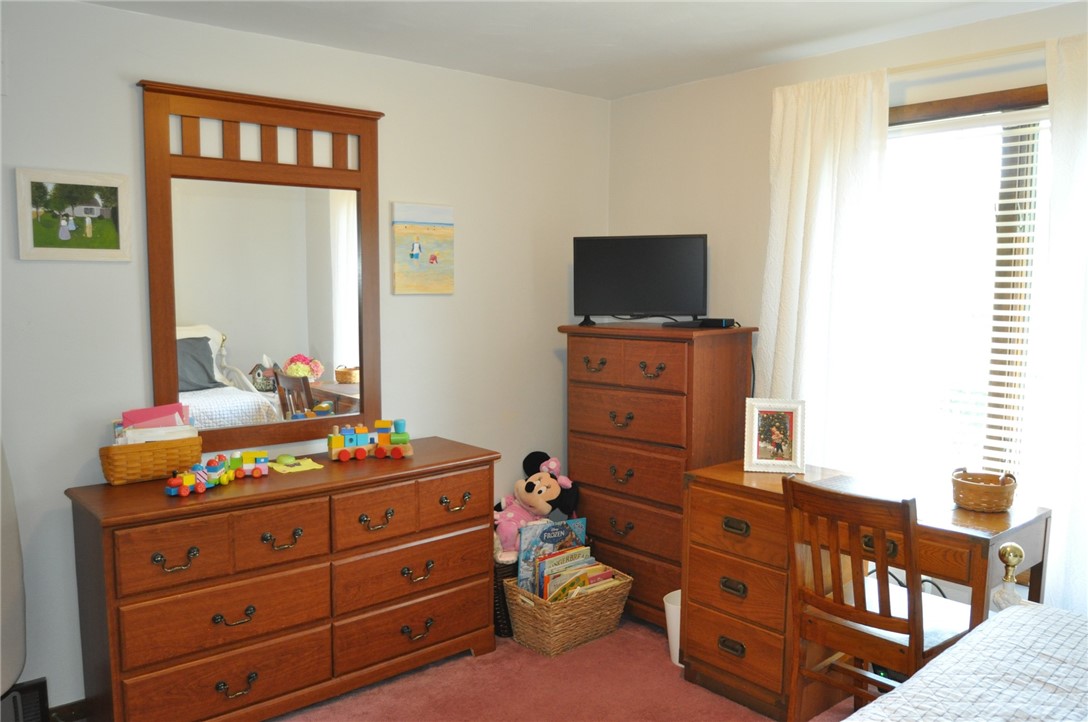 4048 Briarwood Dr.