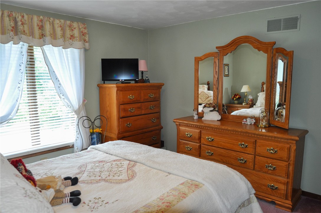 4048 Briarwood Dr.