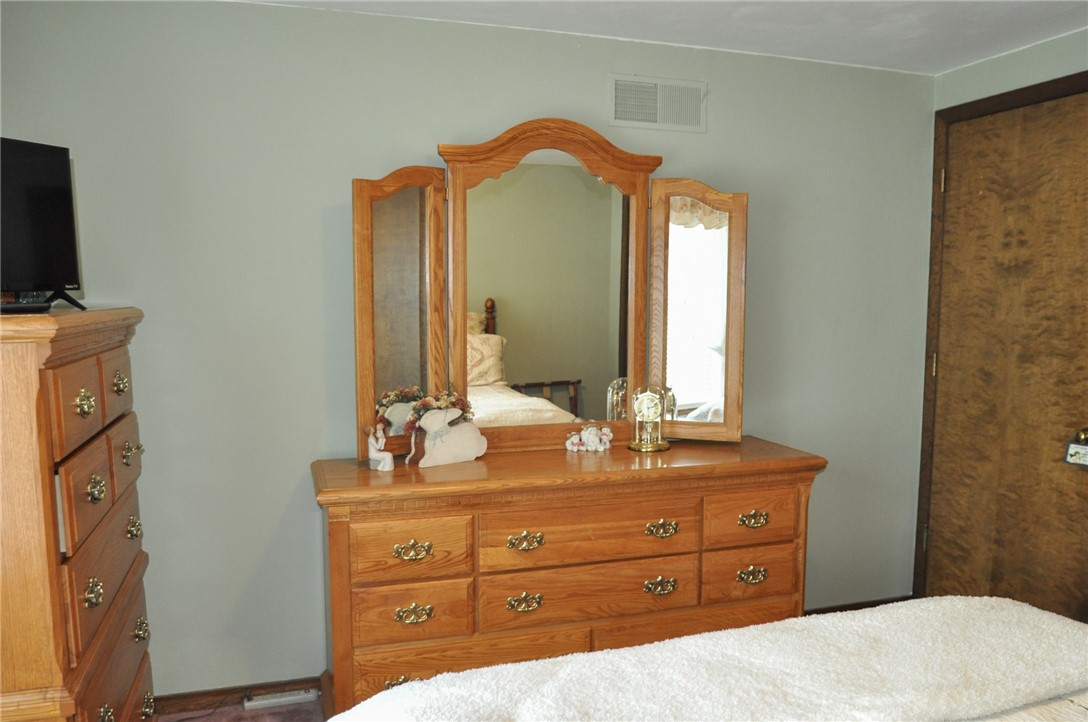 4048 Briarwood Dr.