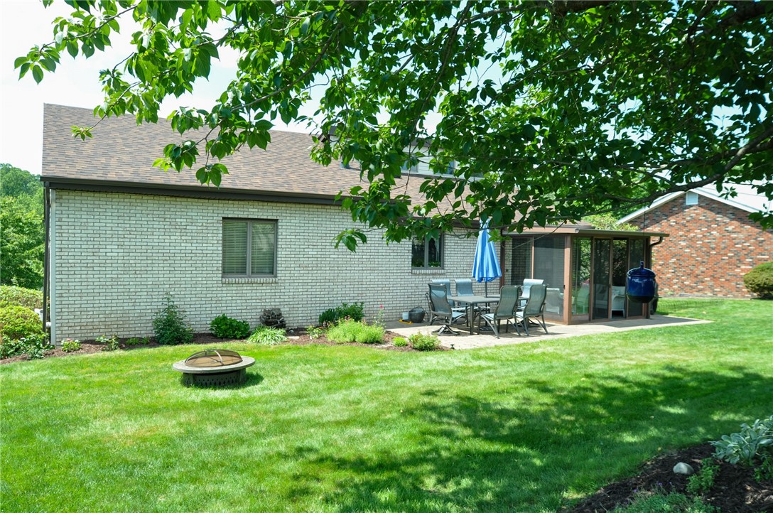 4048 Briarwood Dr.