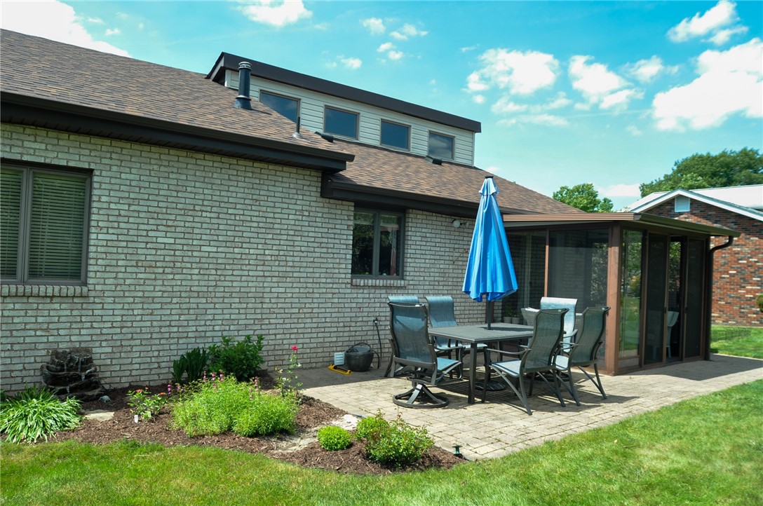 4048 Briarwood Dr.