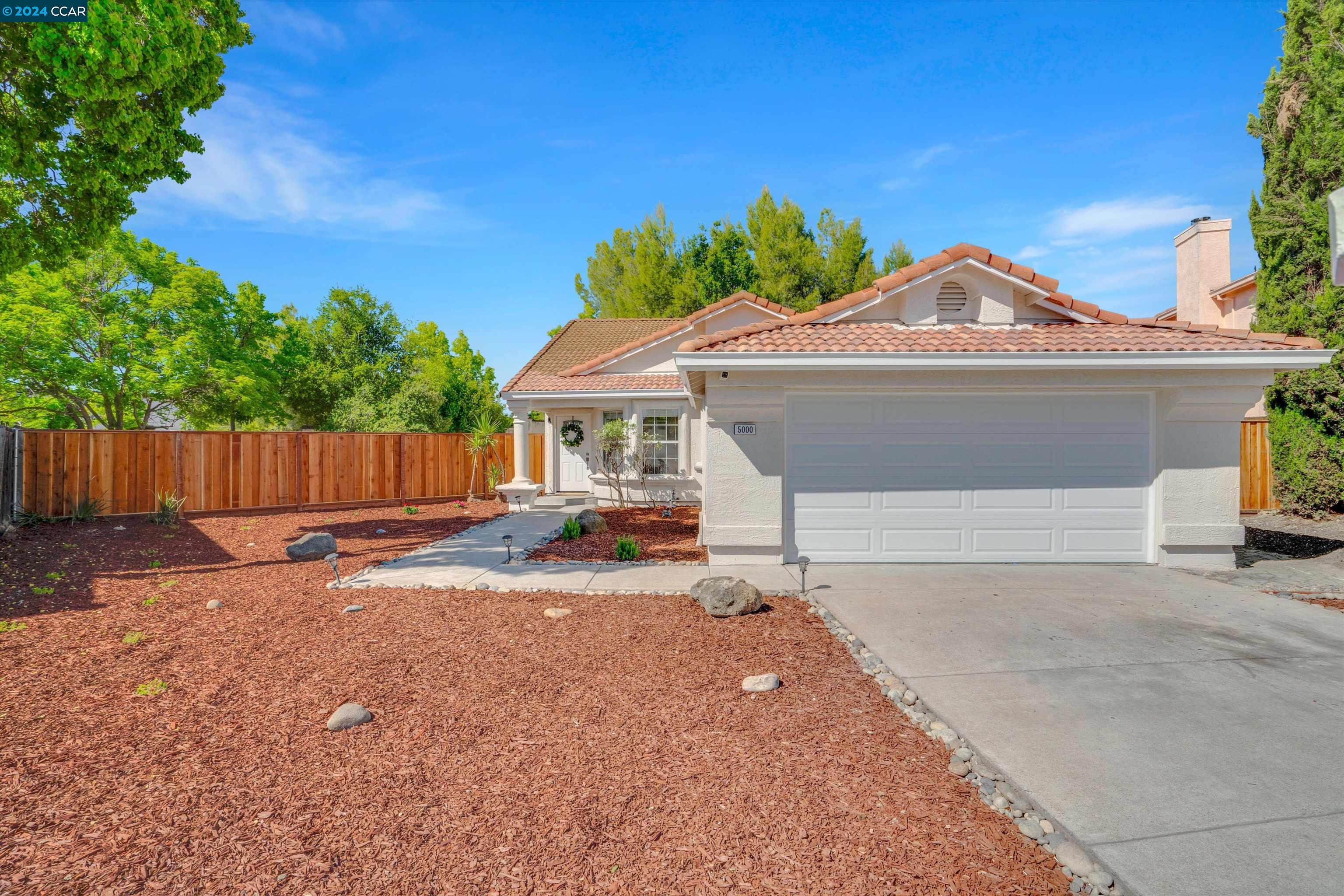 5000 Catanzaro Way