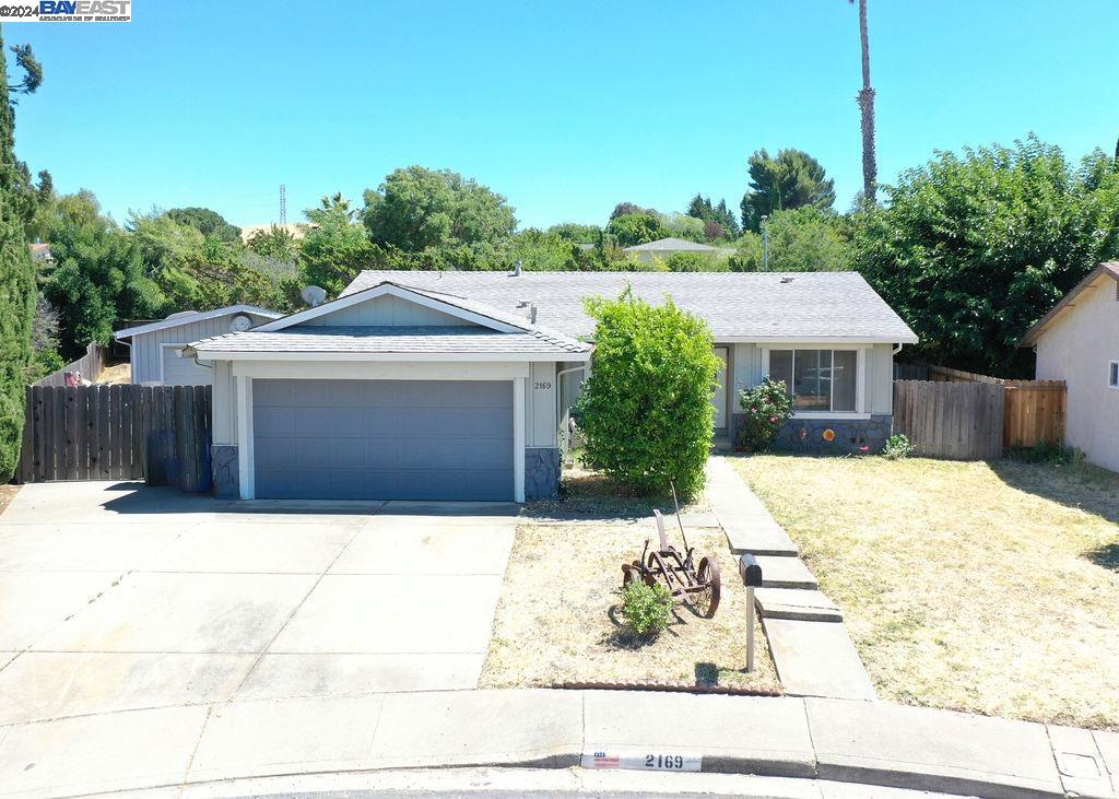 2169 El Seco Way