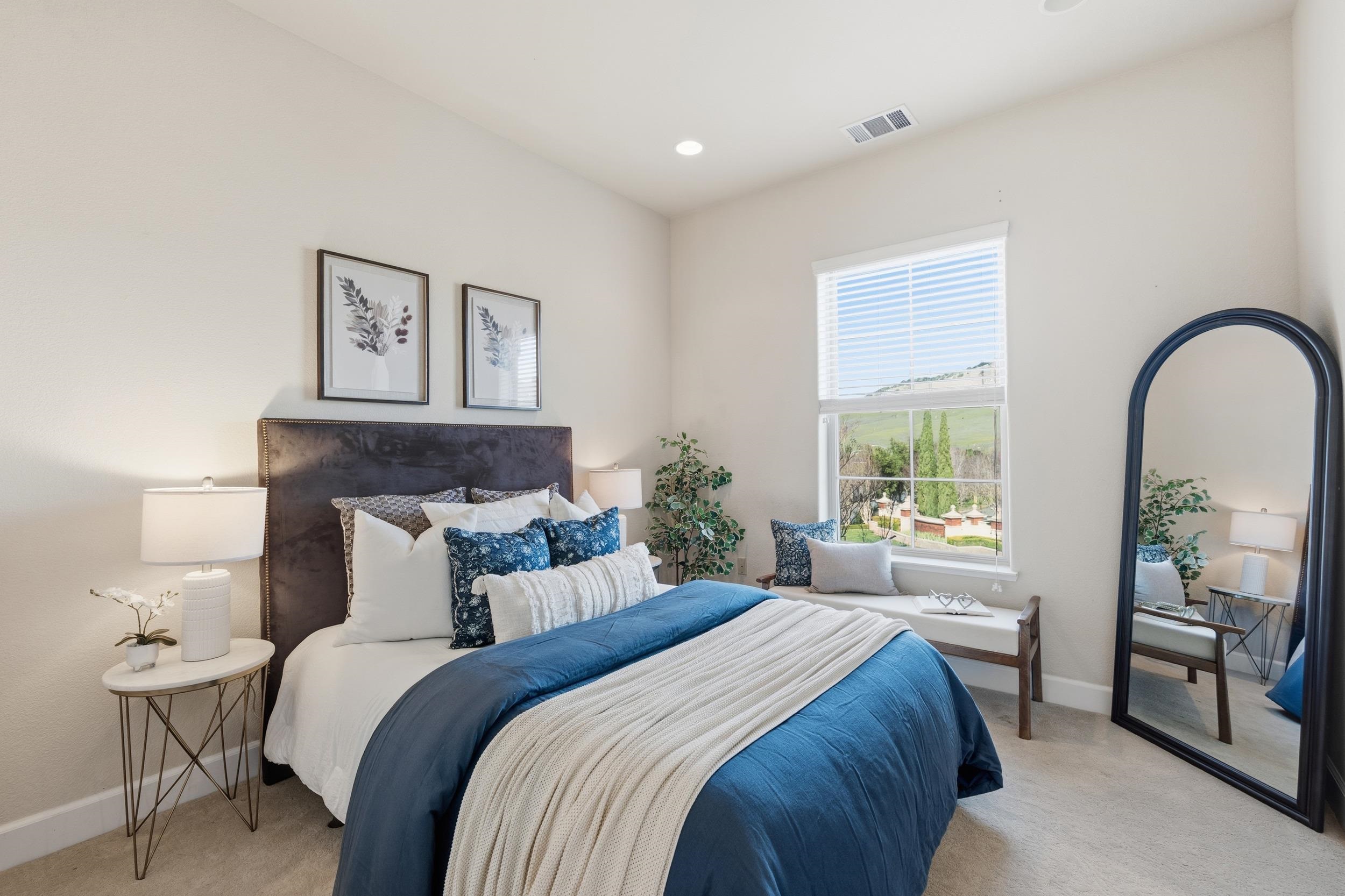 1118 Waltz Ct