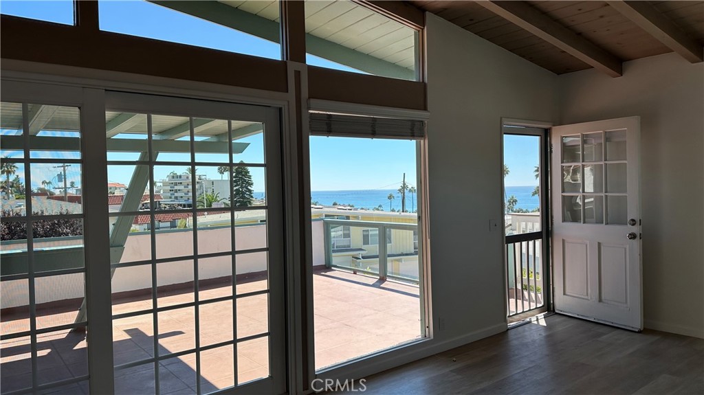 314 Avenida Granada C