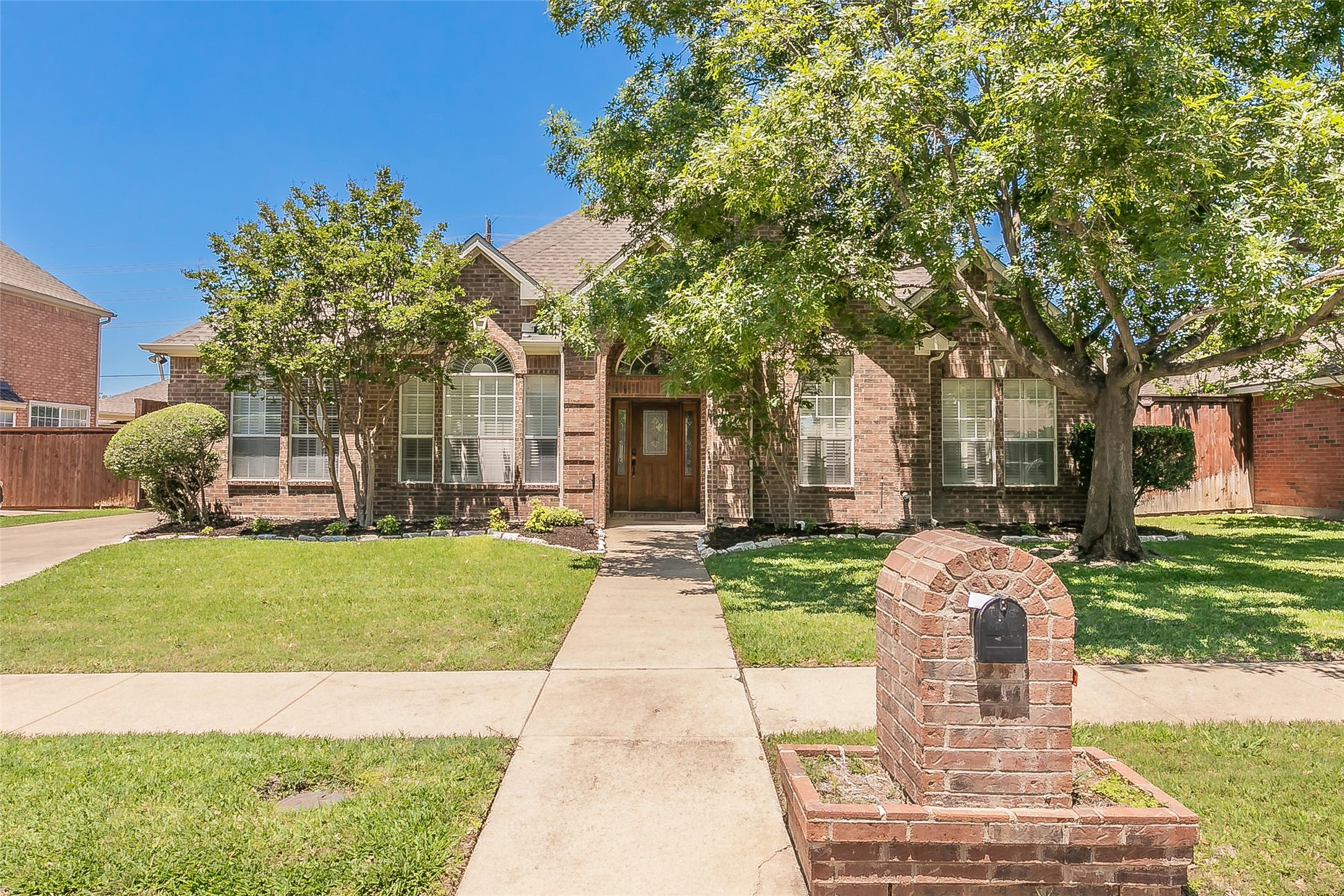 2211 Timberline Drive