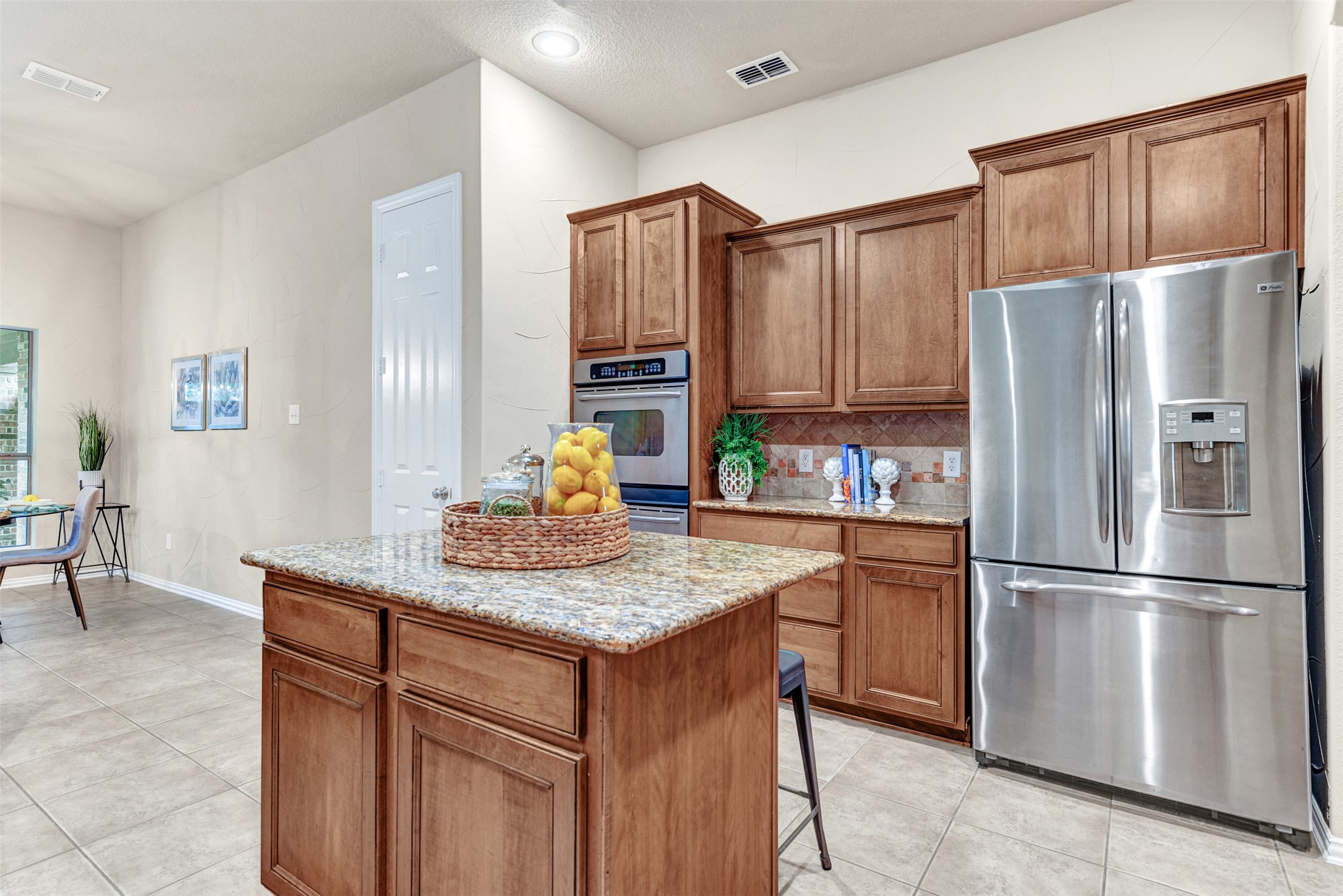 1722 Whispering Glen Drive