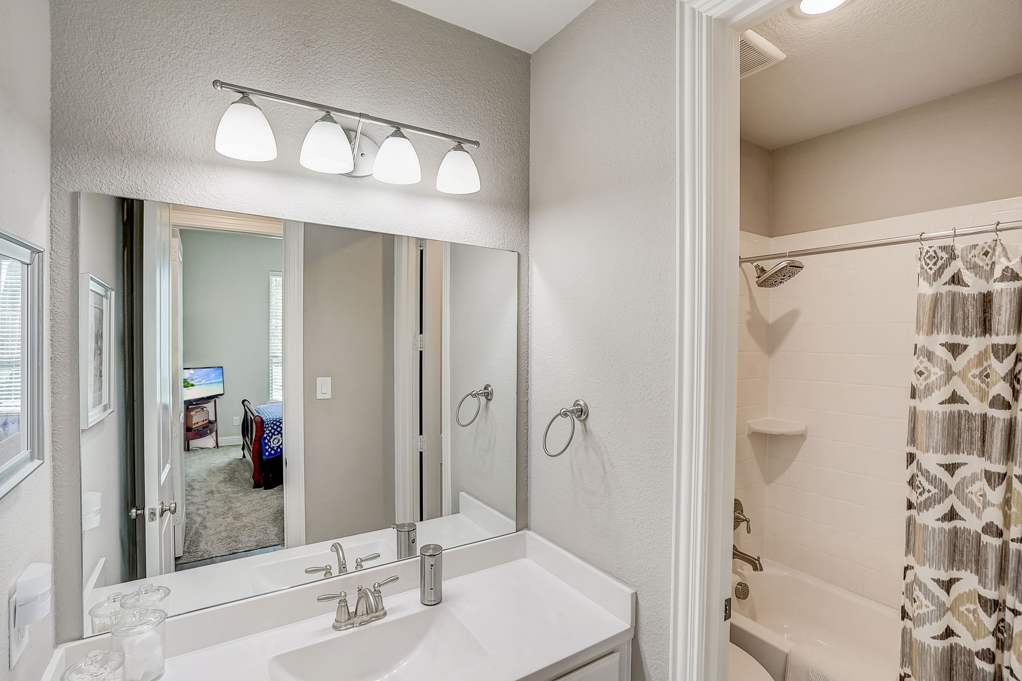 9233 Pecan Woods Trail