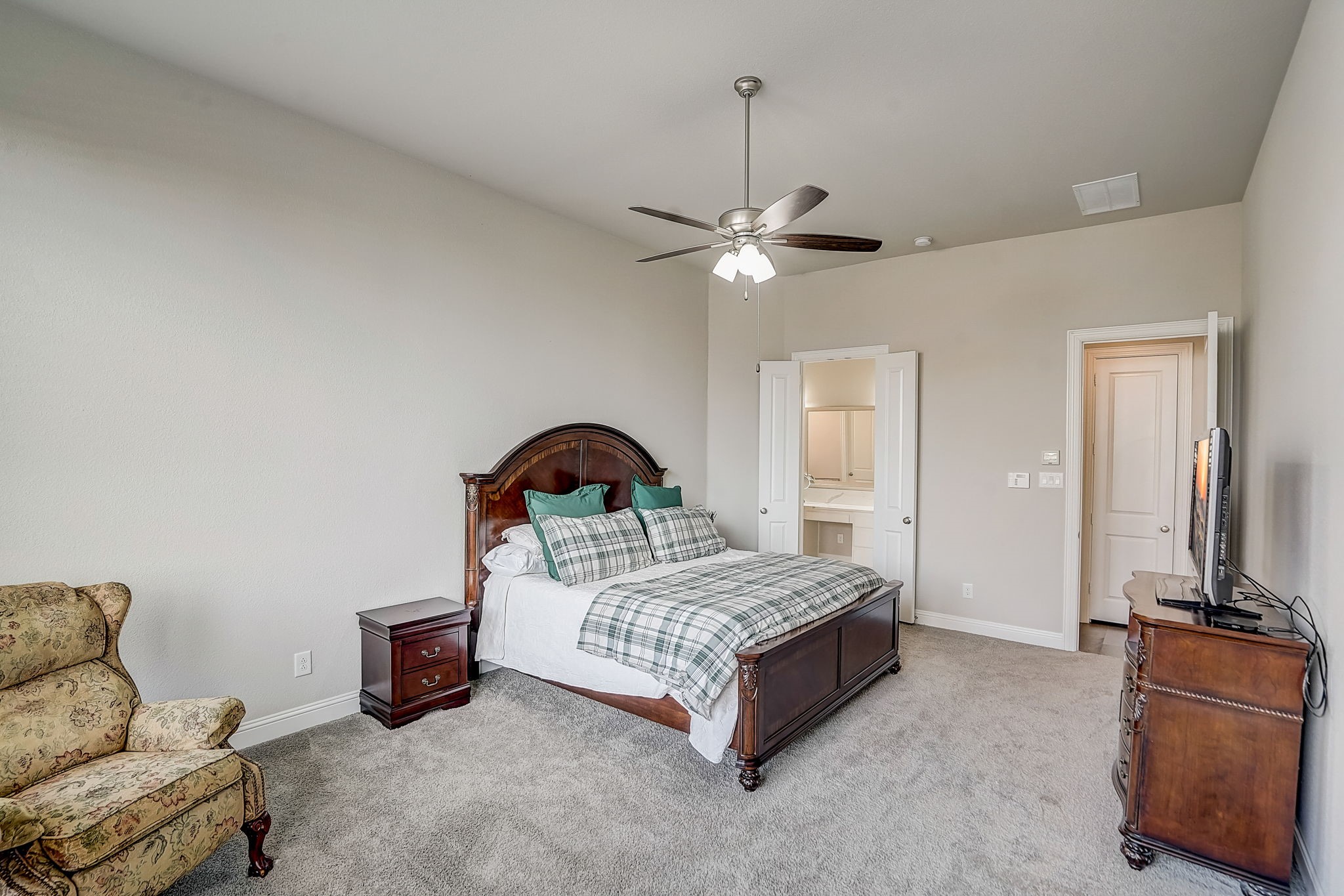 9233 Pecan Woods Trail