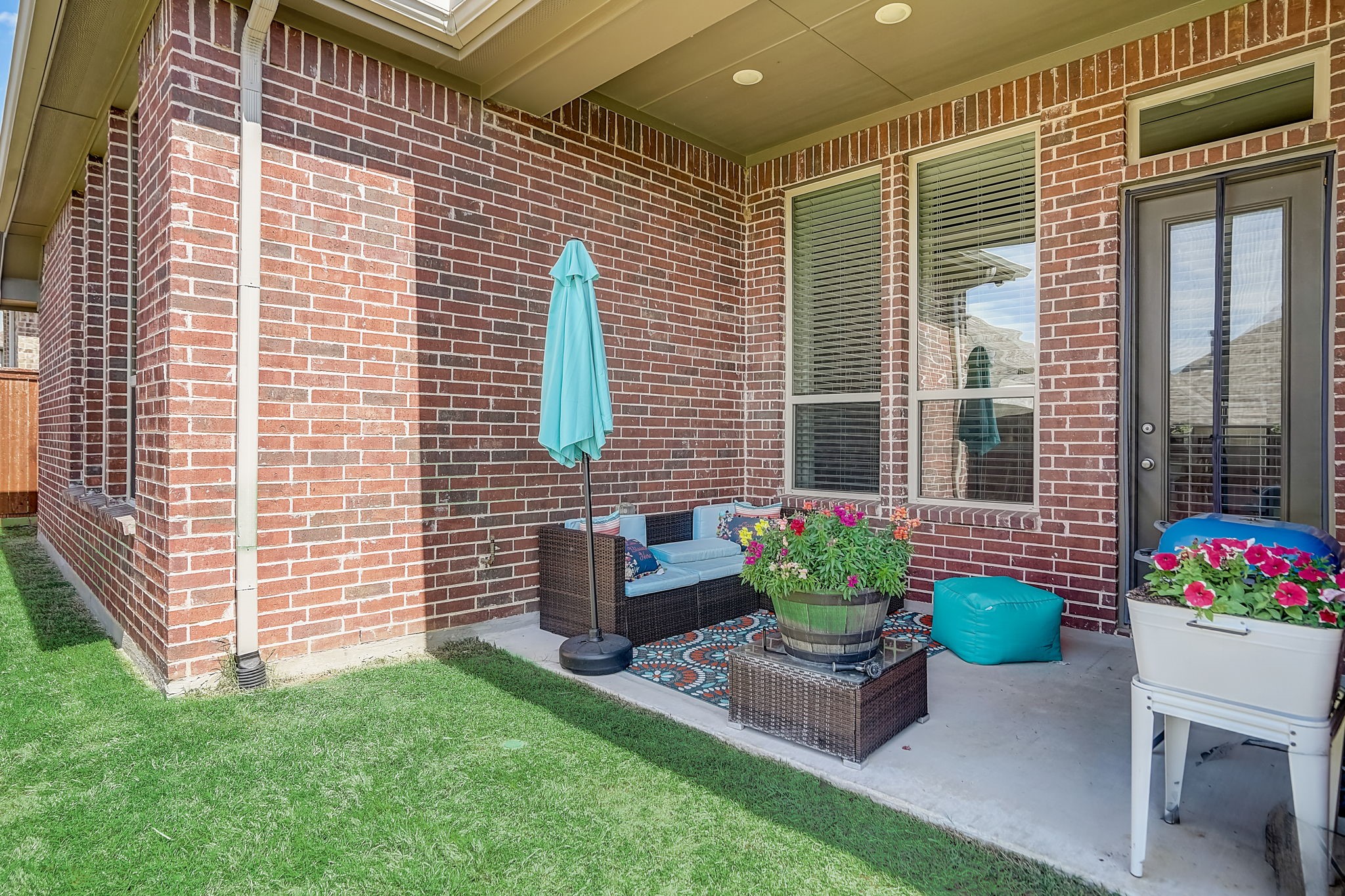 9233 Pecan Woods Trail
