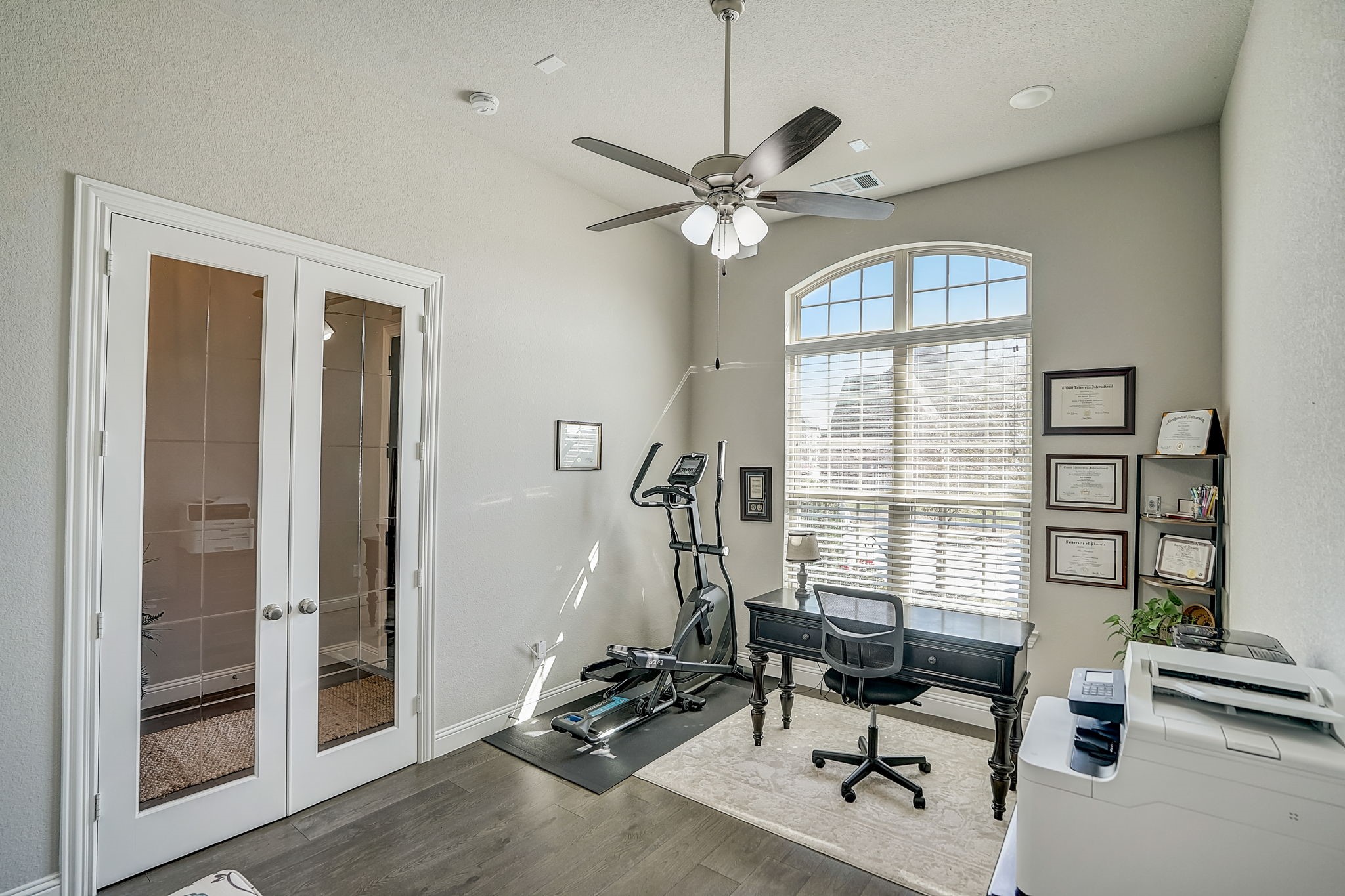 9233 Pecan Woods Trail