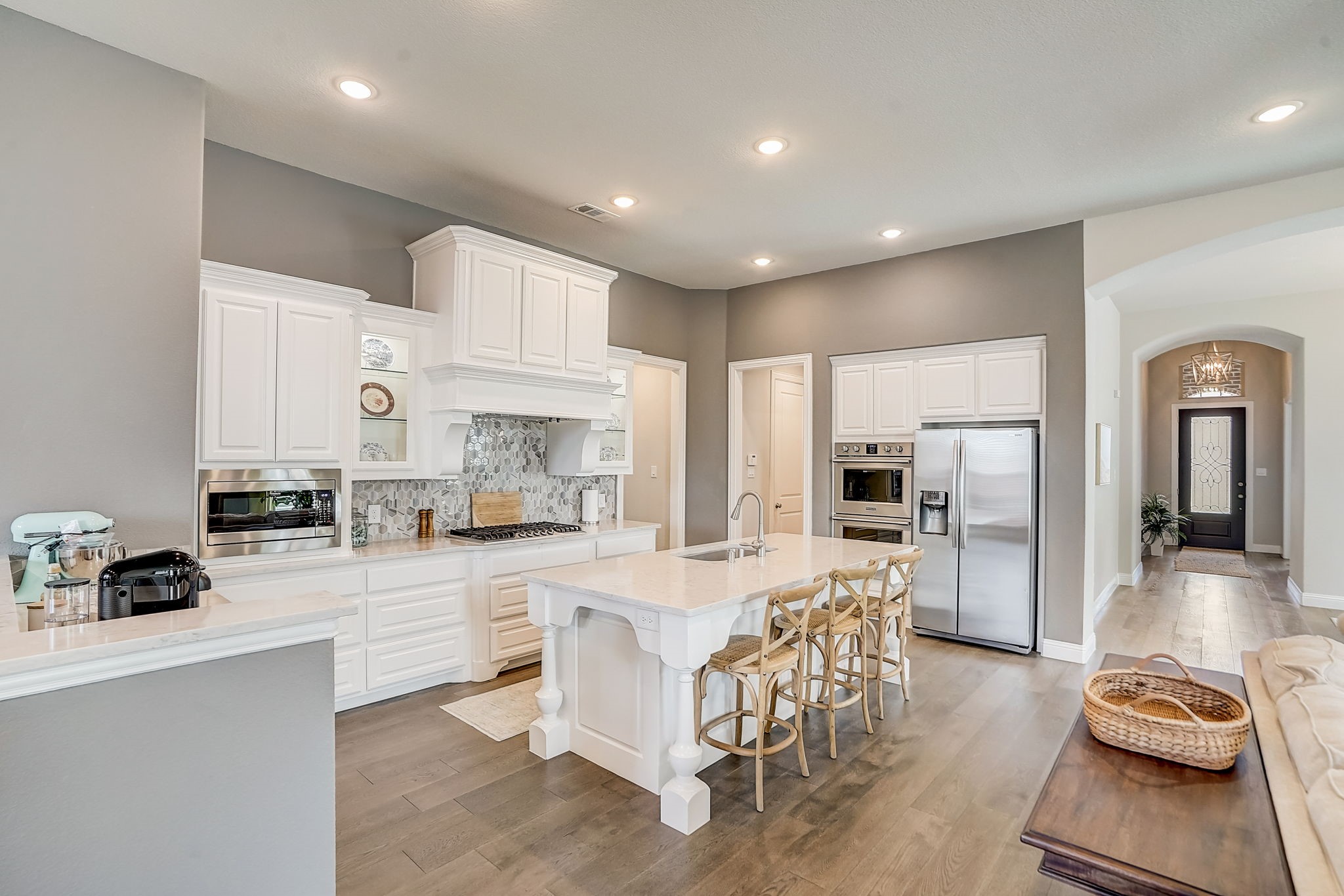 9233 Pecan Woods Trail