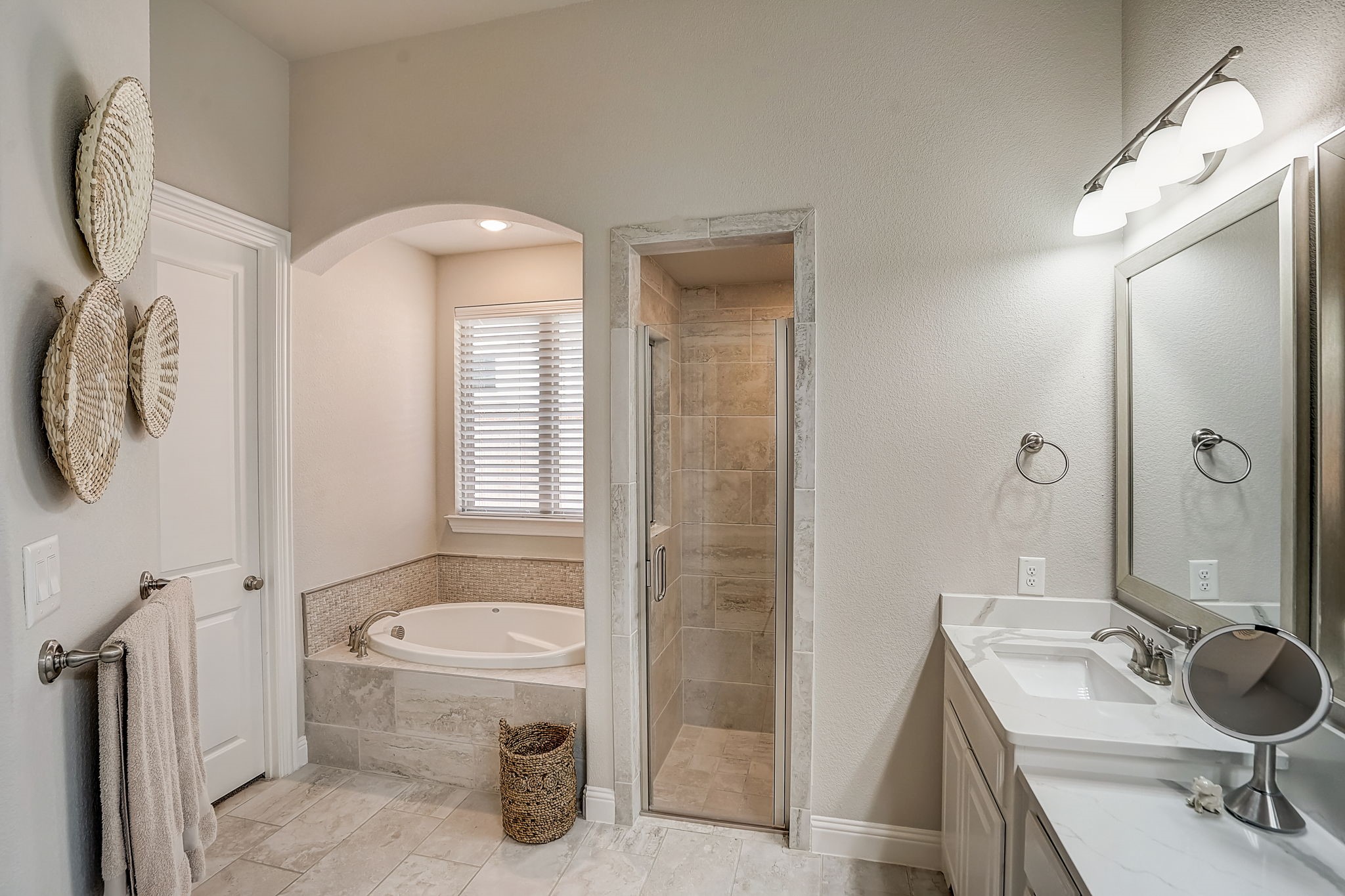 9233 Pecan Woods Trail