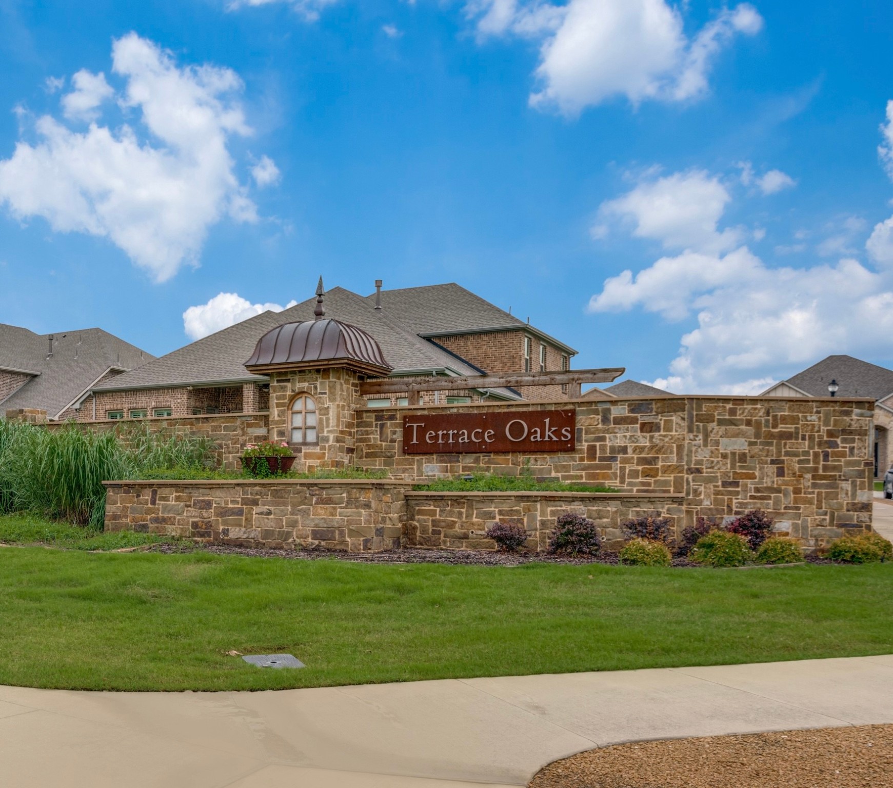 2315 Tolthaven Road