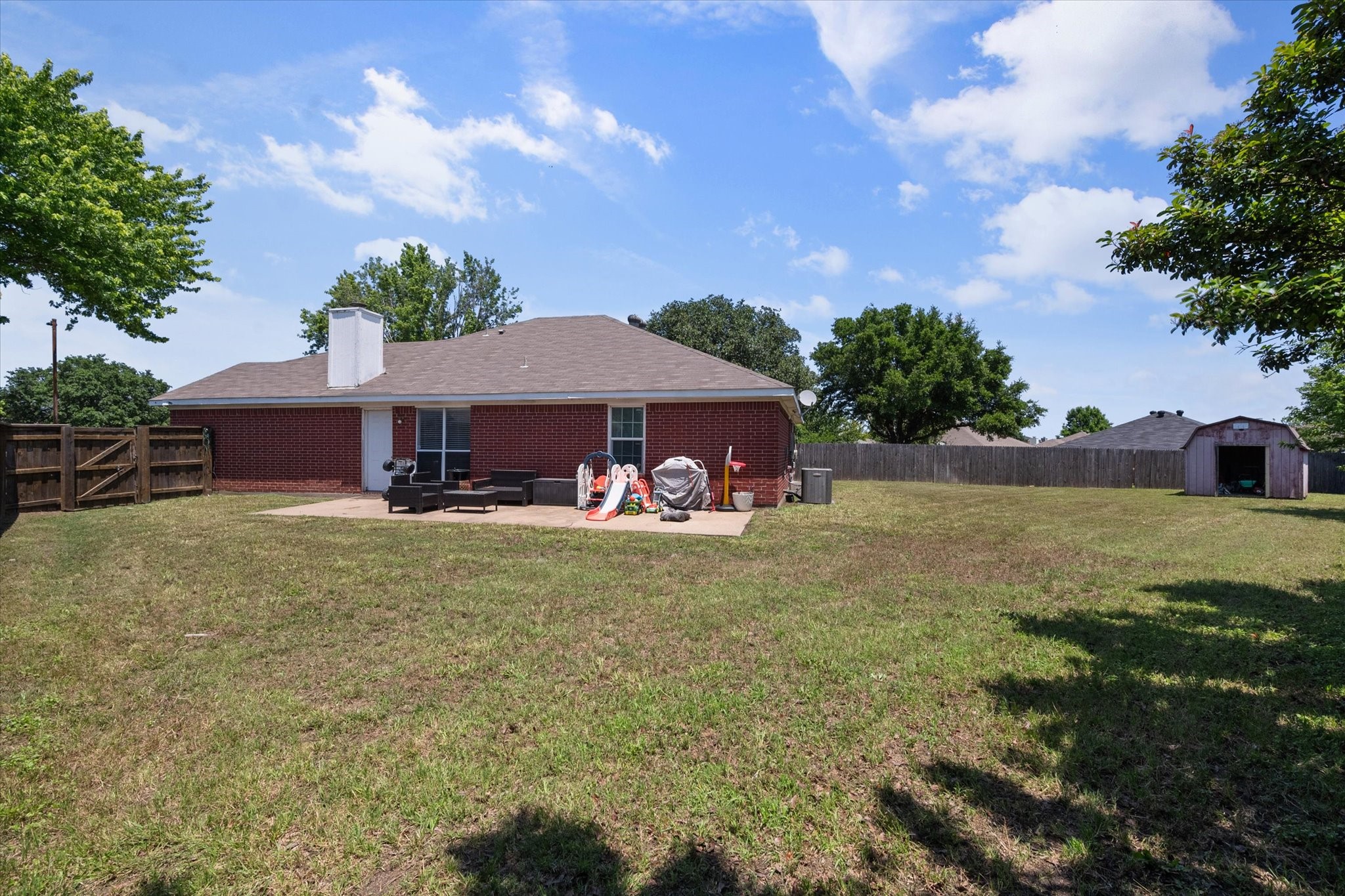 7027 Snowivy Court