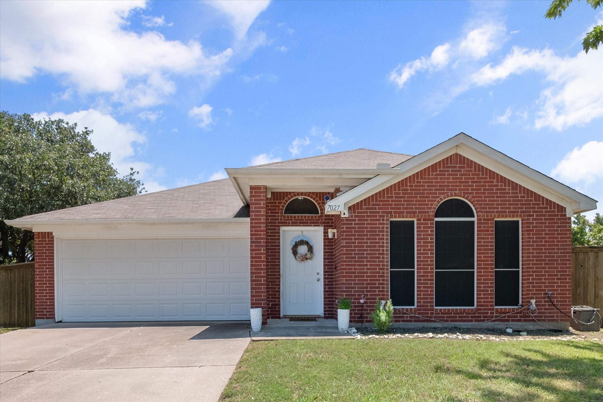 7027 Snowivy Court