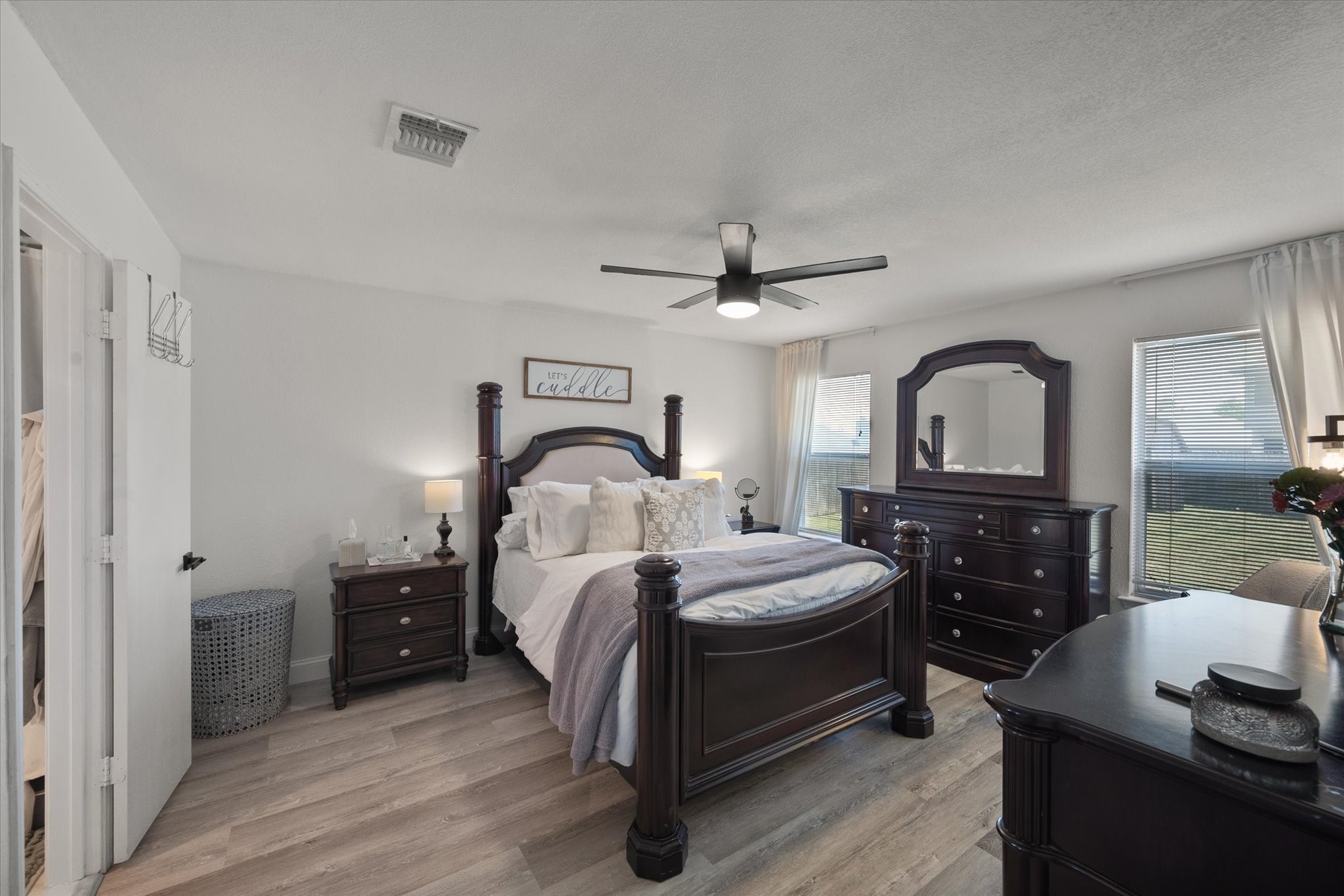 7027 Snowivy Court