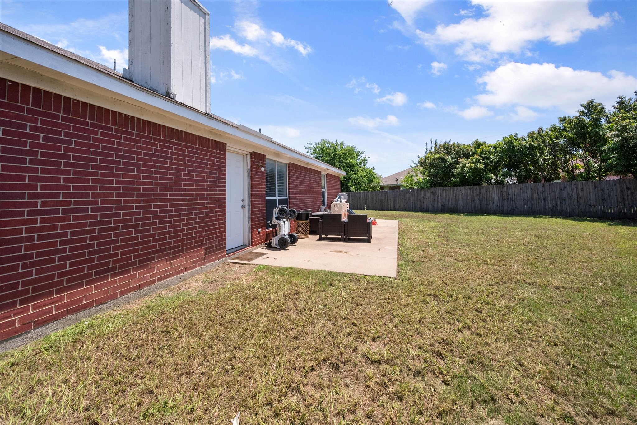7027 Snowivy Court