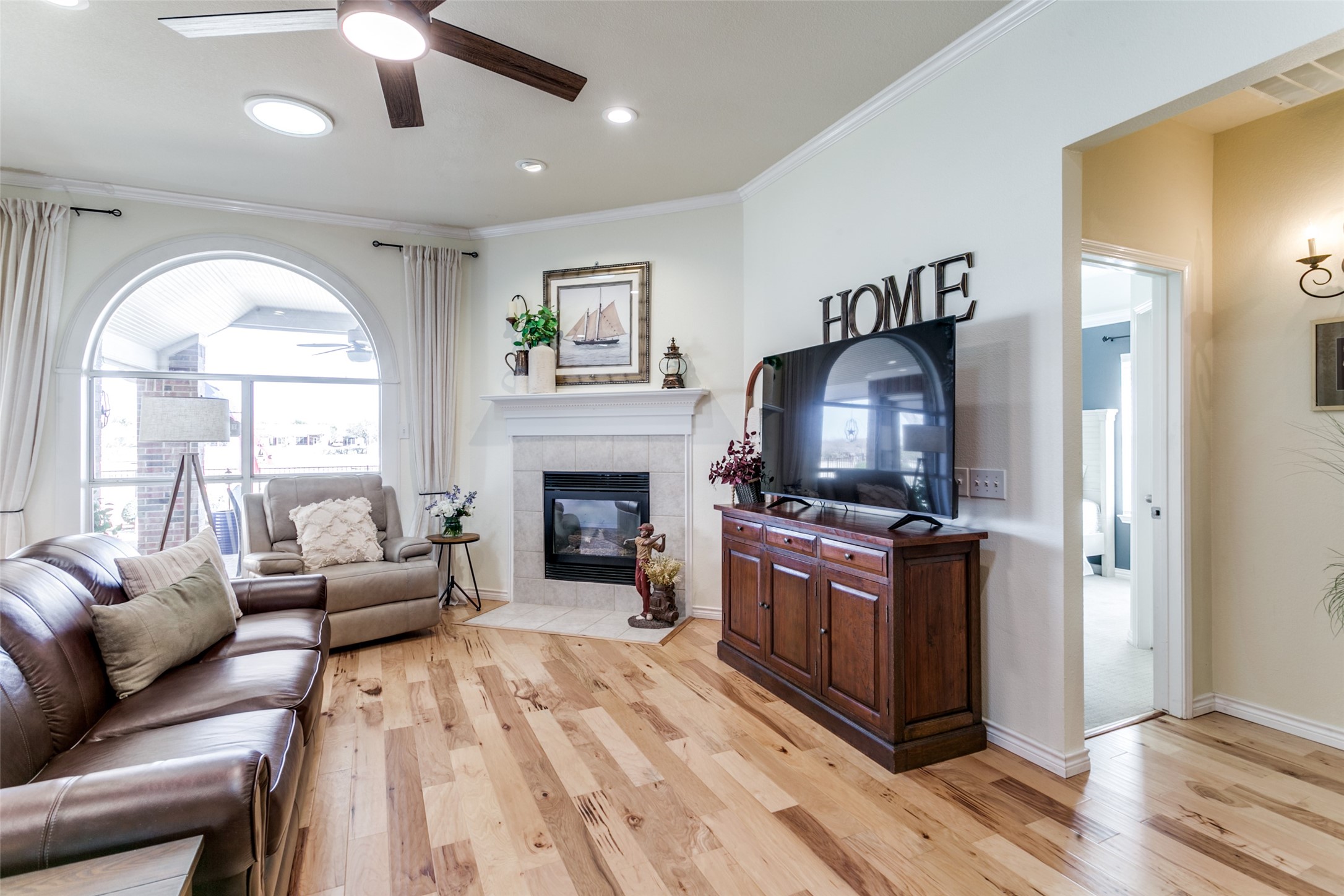 6821 Alderbrook Drive