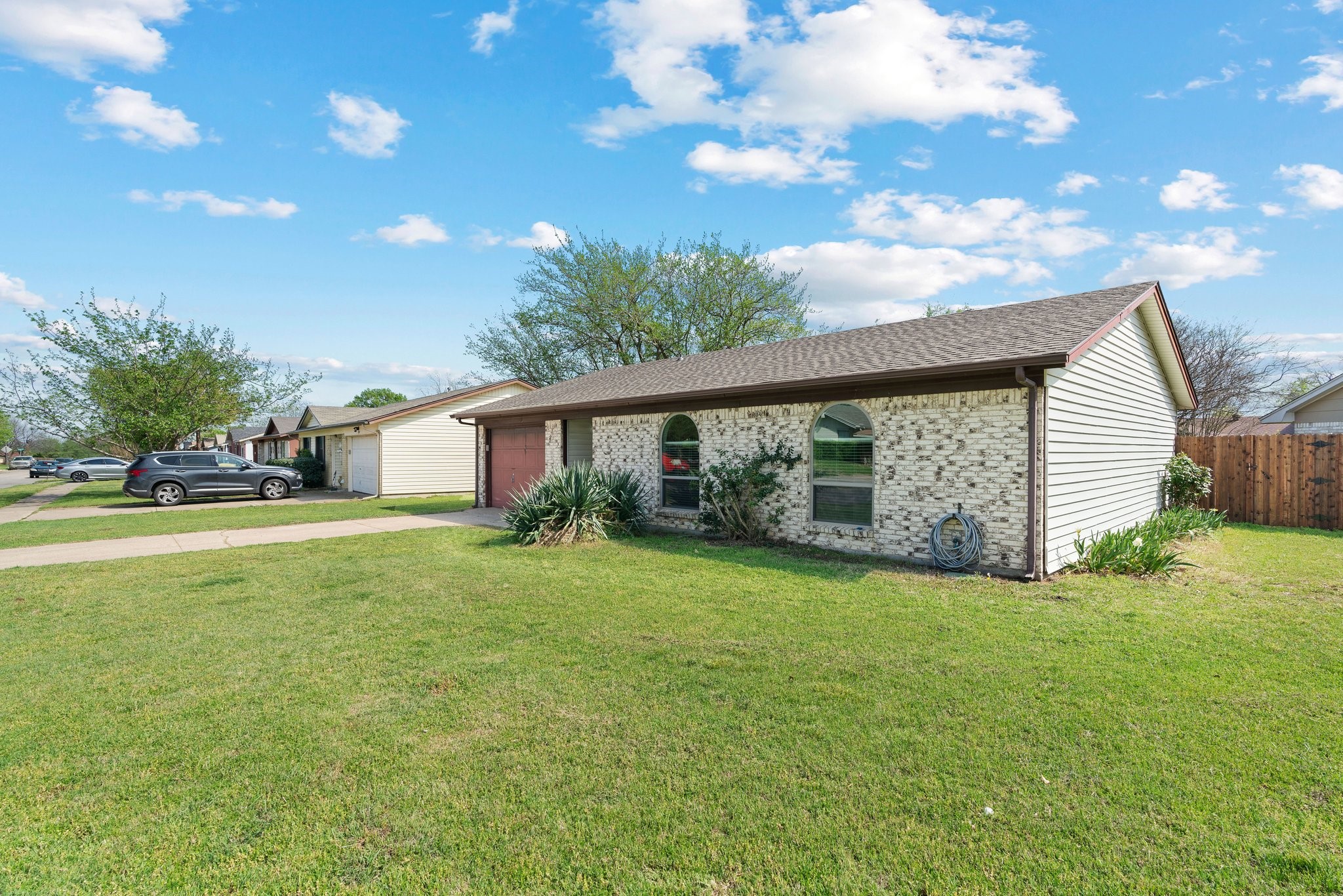 1512 Palisades Drive