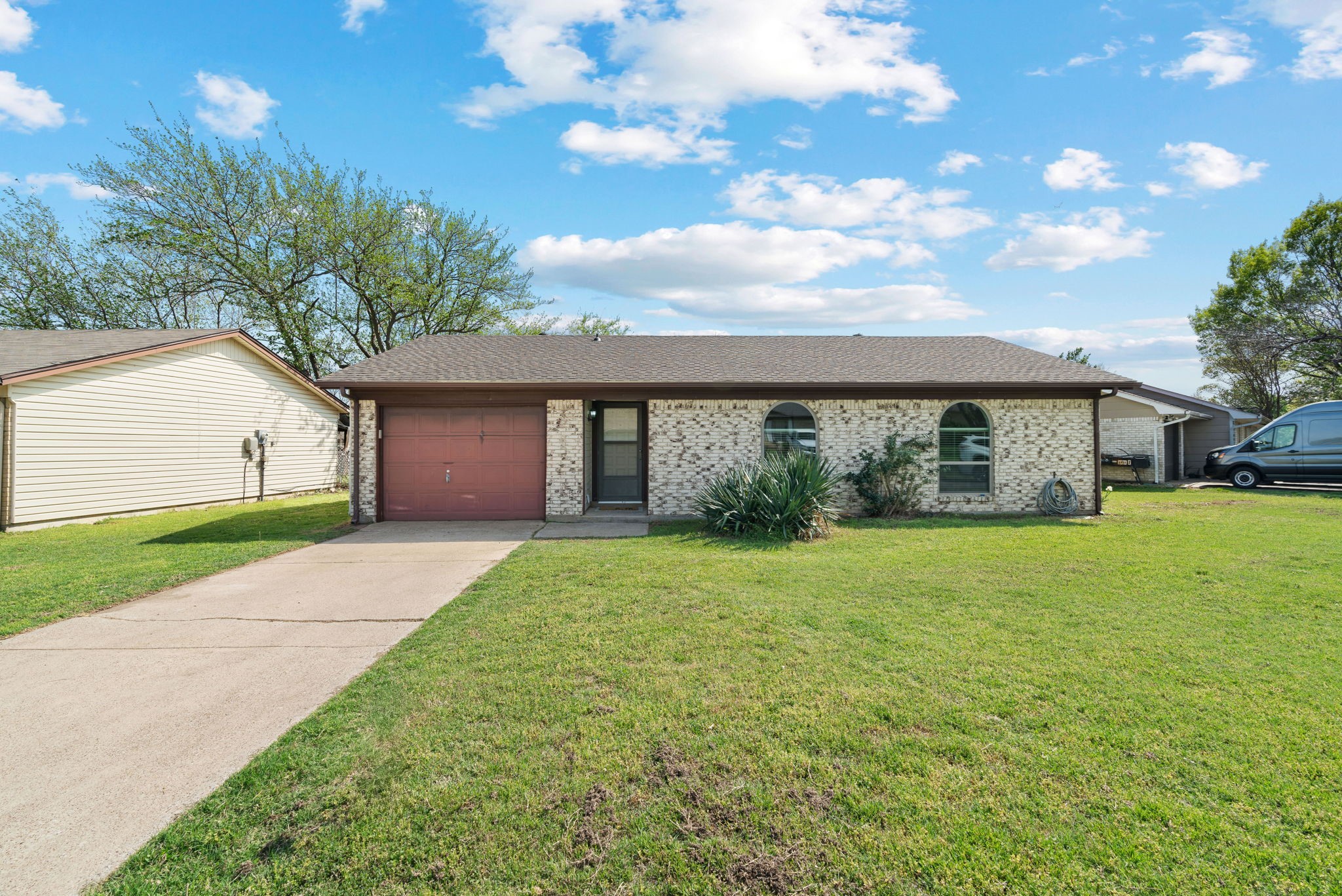 1512 Palisades Drive