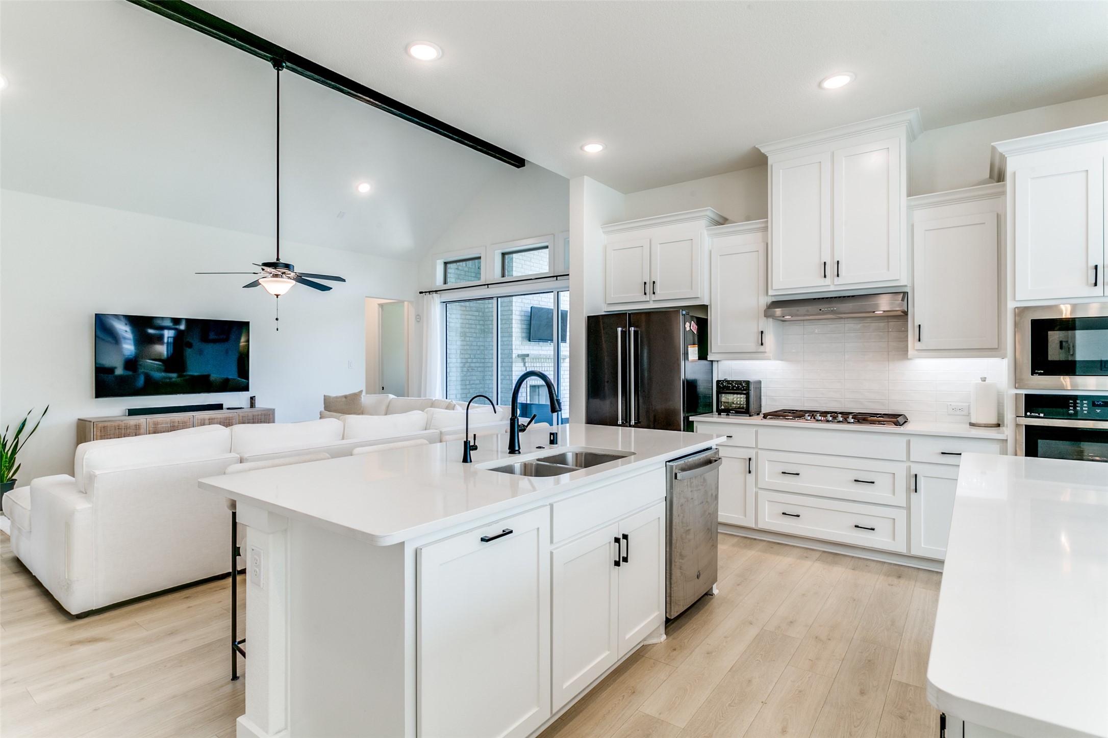 9704 Boulder Point Road