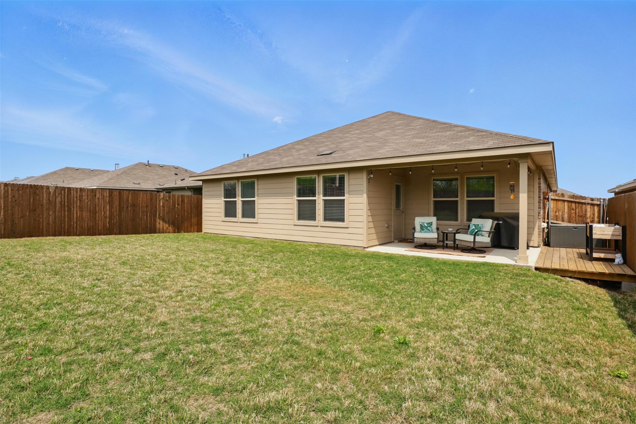 3613 Ridgeway Lane