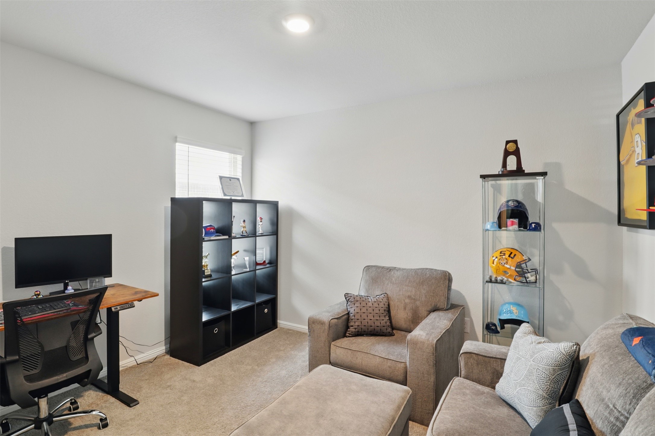 3613 Ridgeway Lane