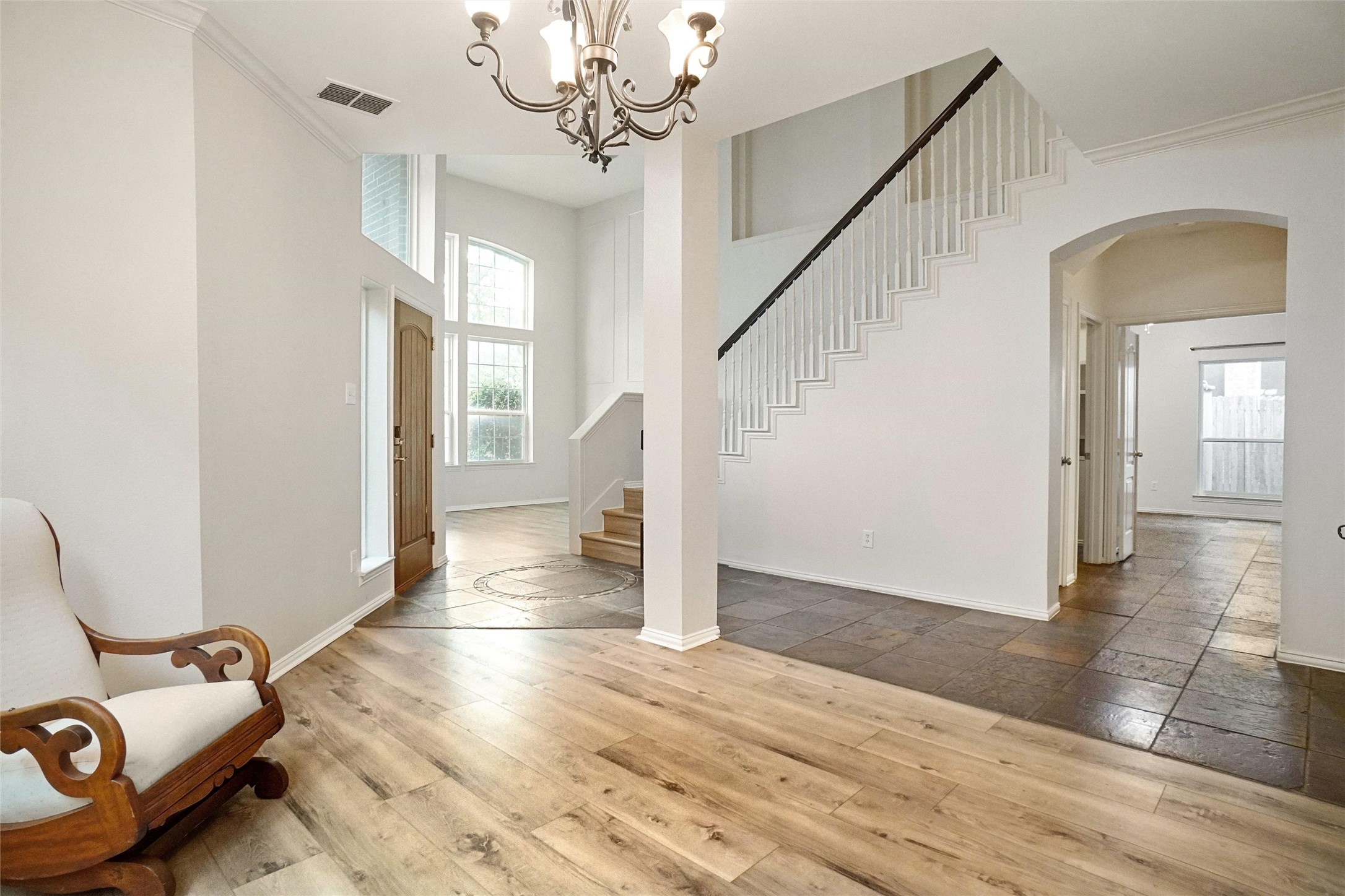 2217 Knoll Ridge Drive