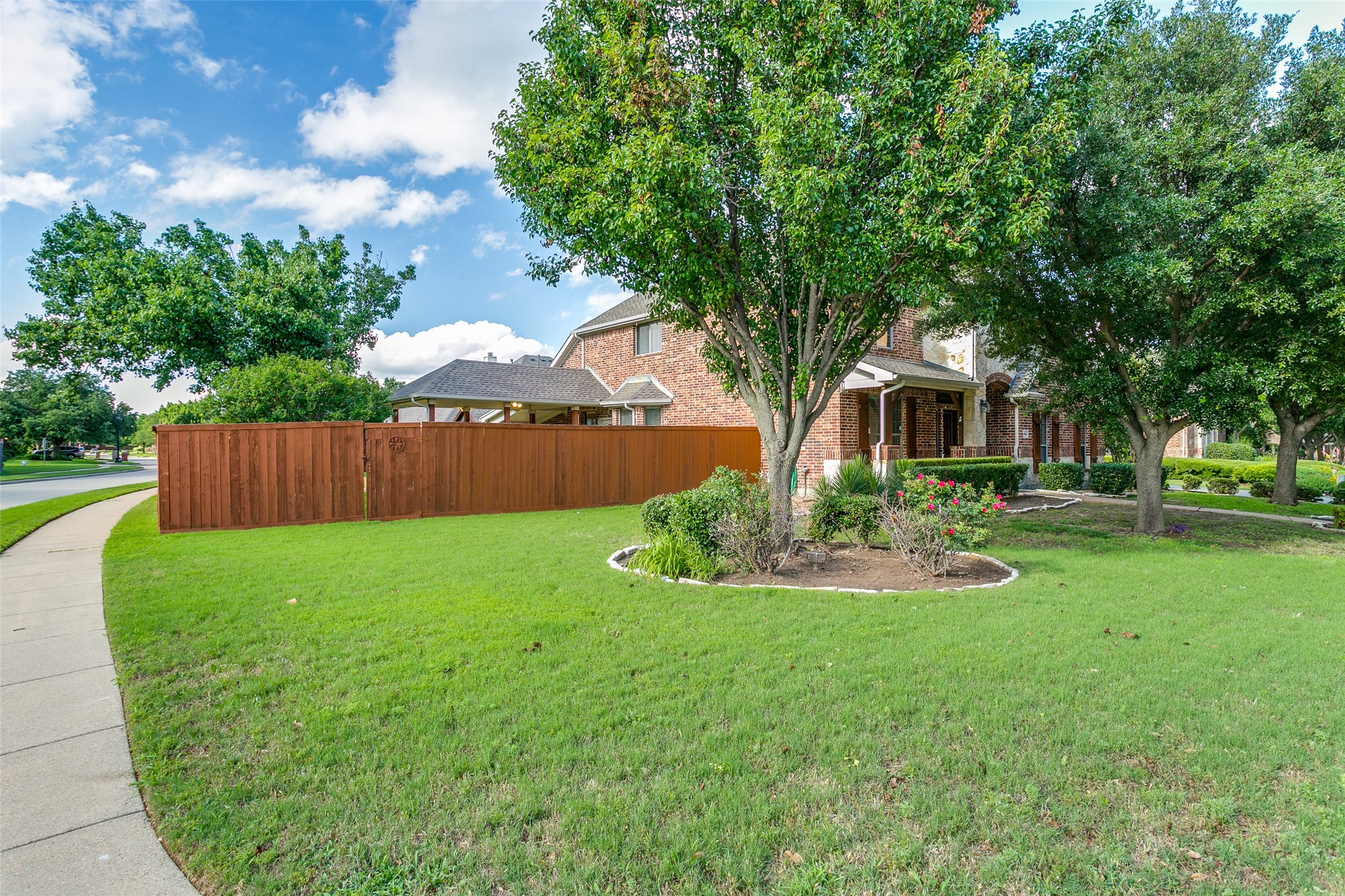 3801 Emerald Park Drive