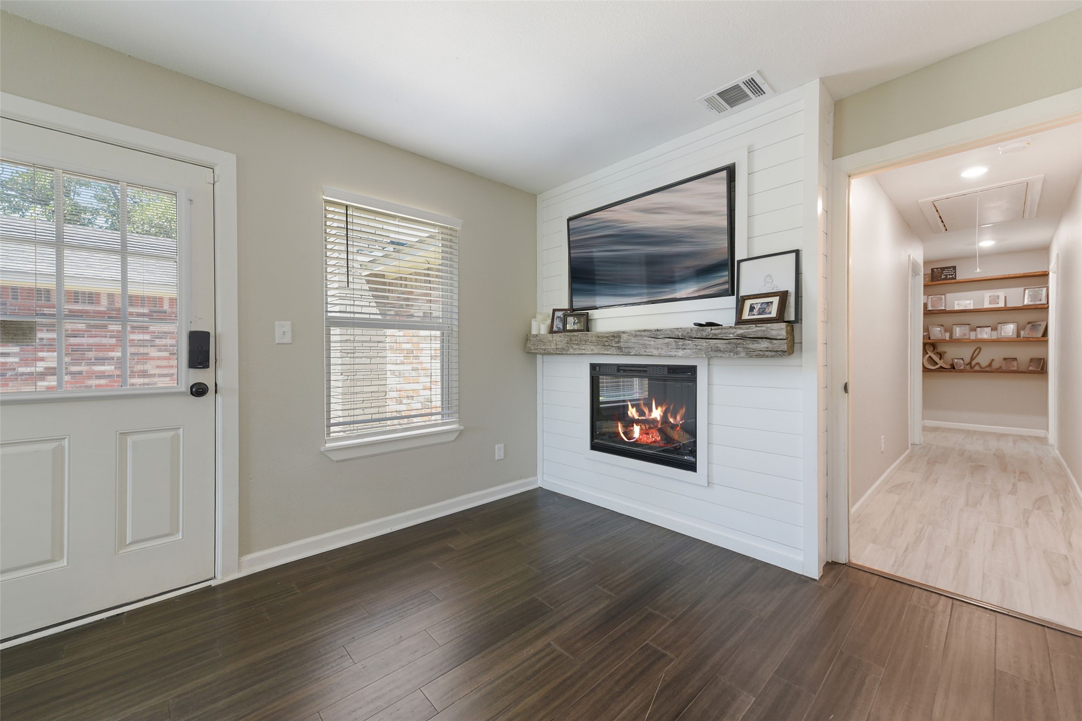 3900 Sundown Drive