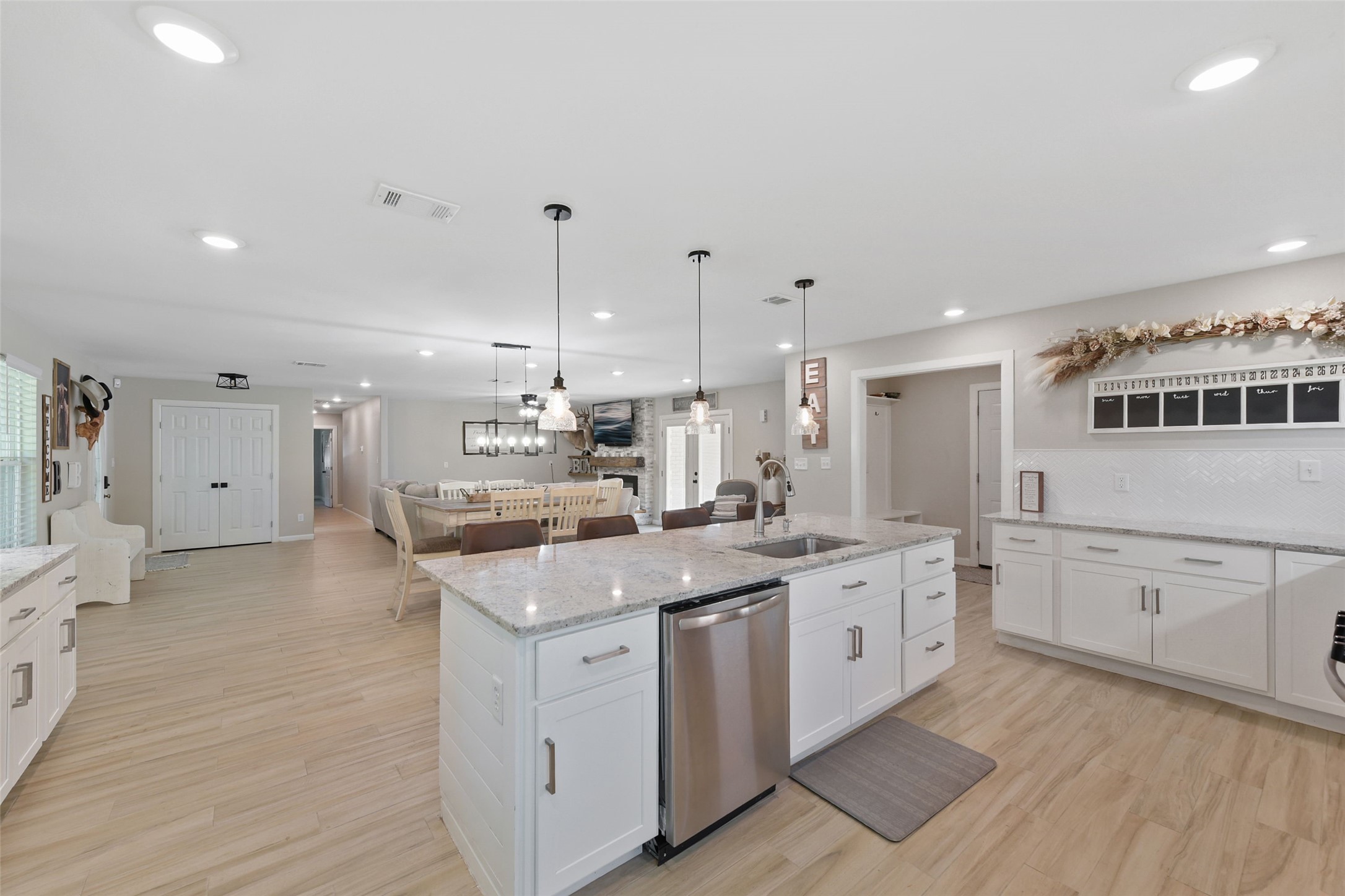 3900 Sundown Drive
