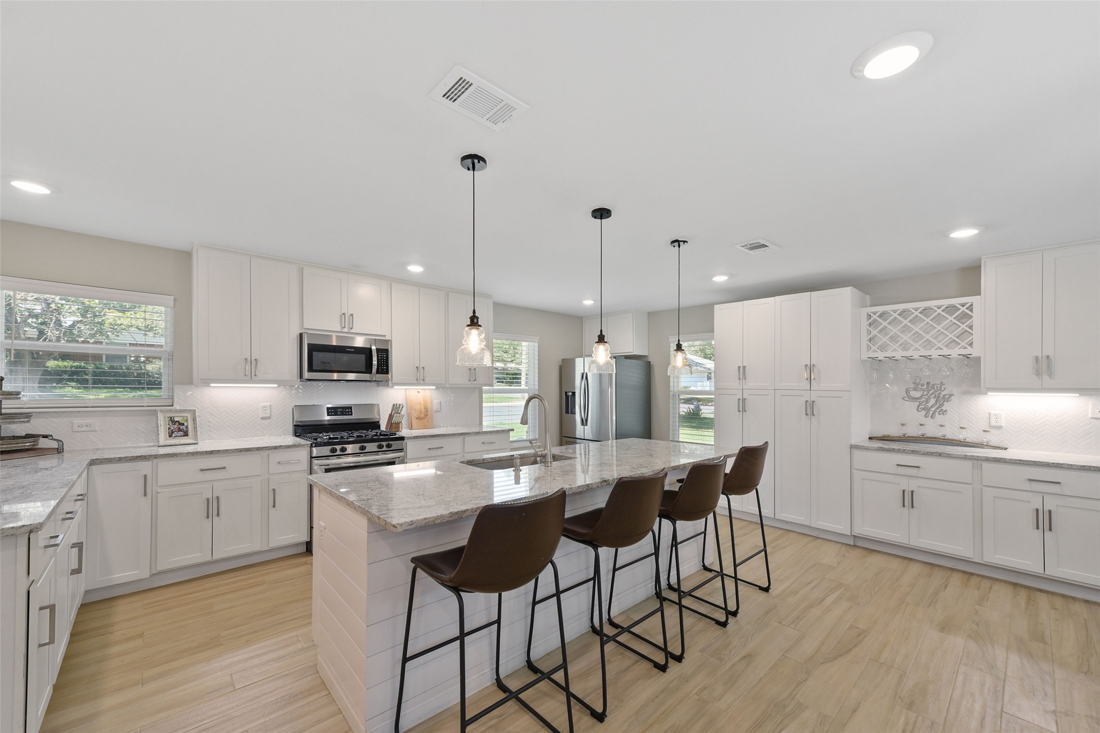 3900 Sundown Drive