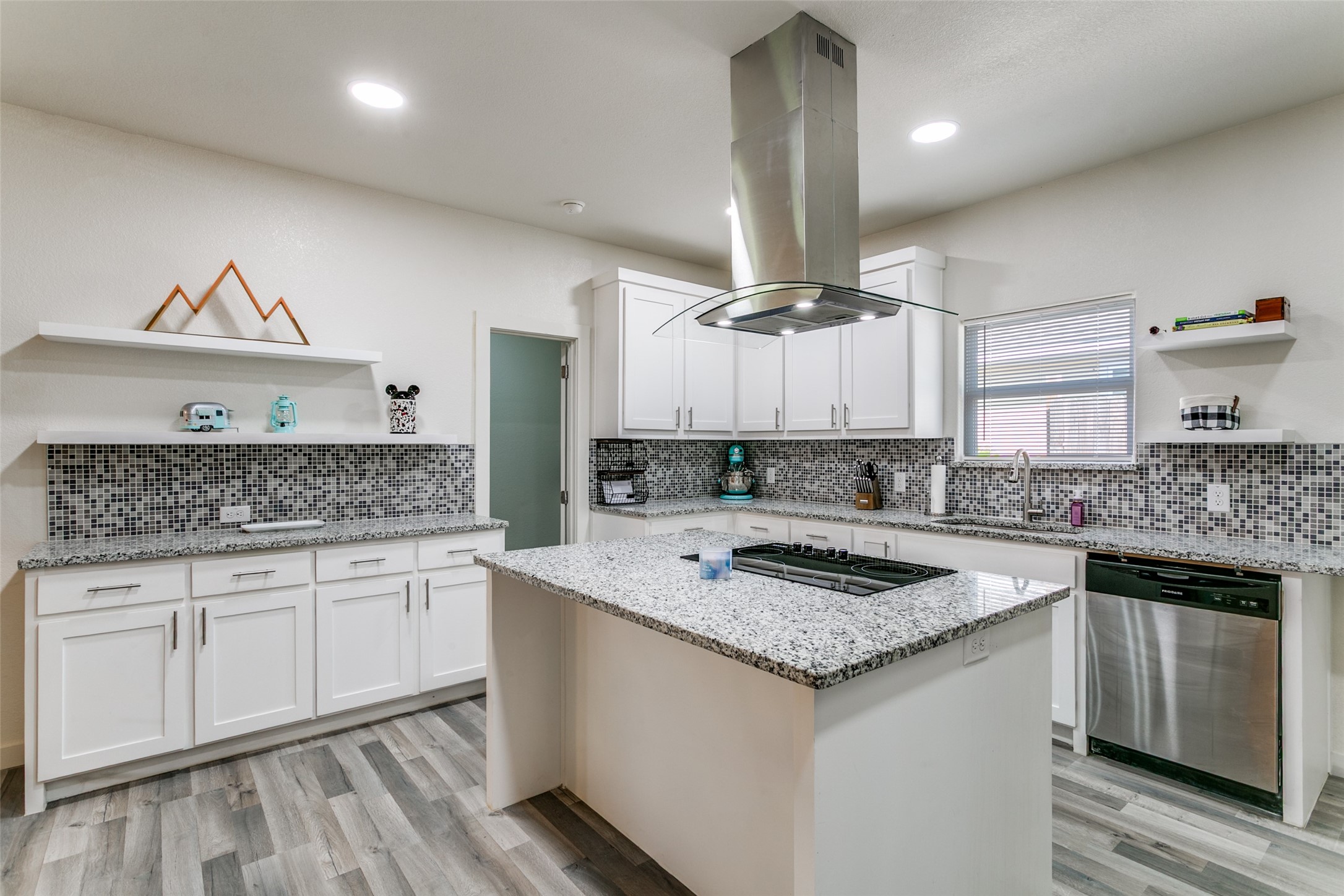 1108 S Morris Street