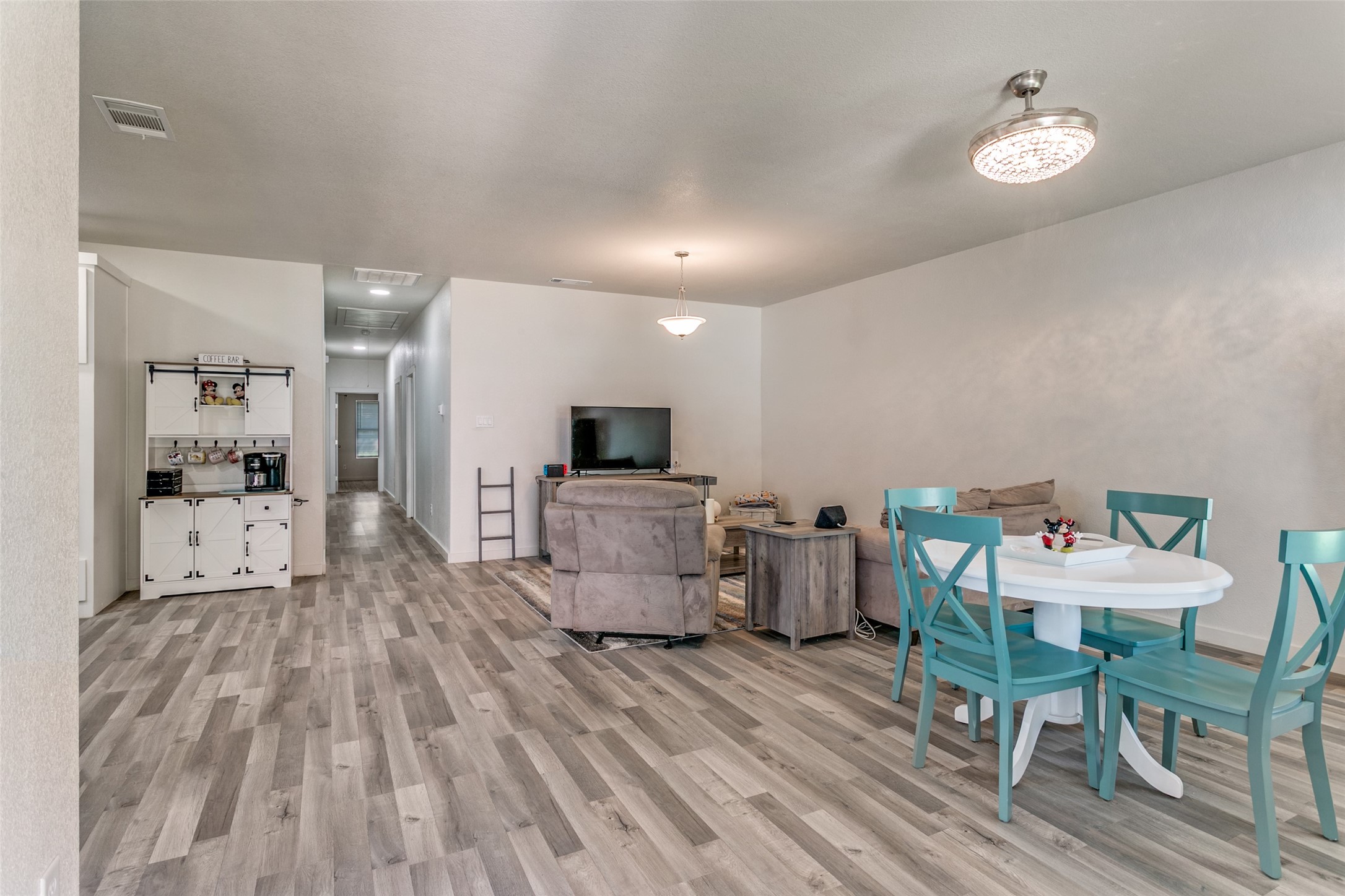 1108 S Morris Street