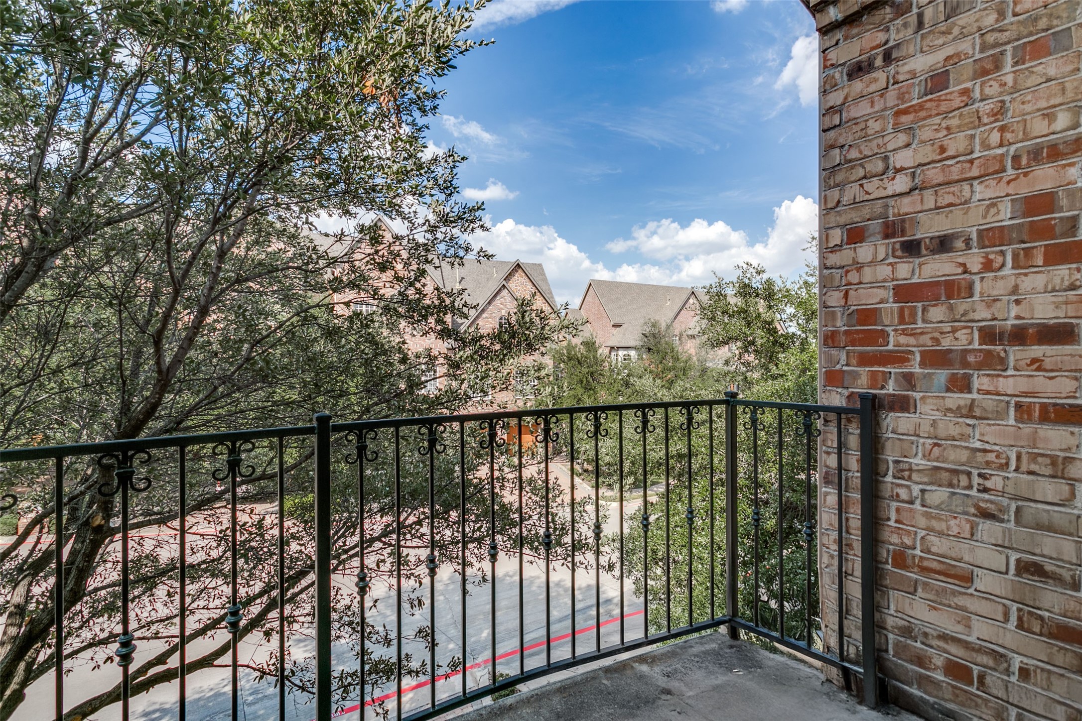 800 Rockingham Drive