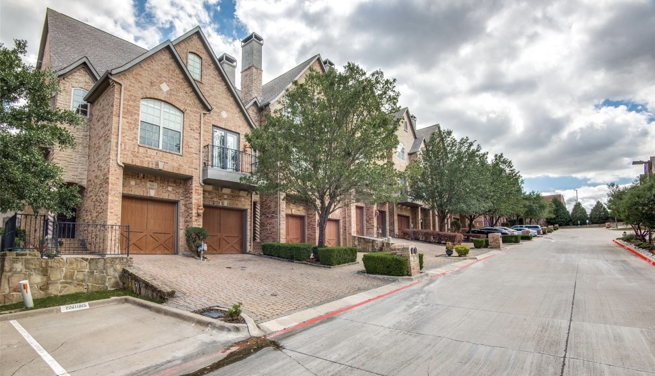 800 Rockingham Drive