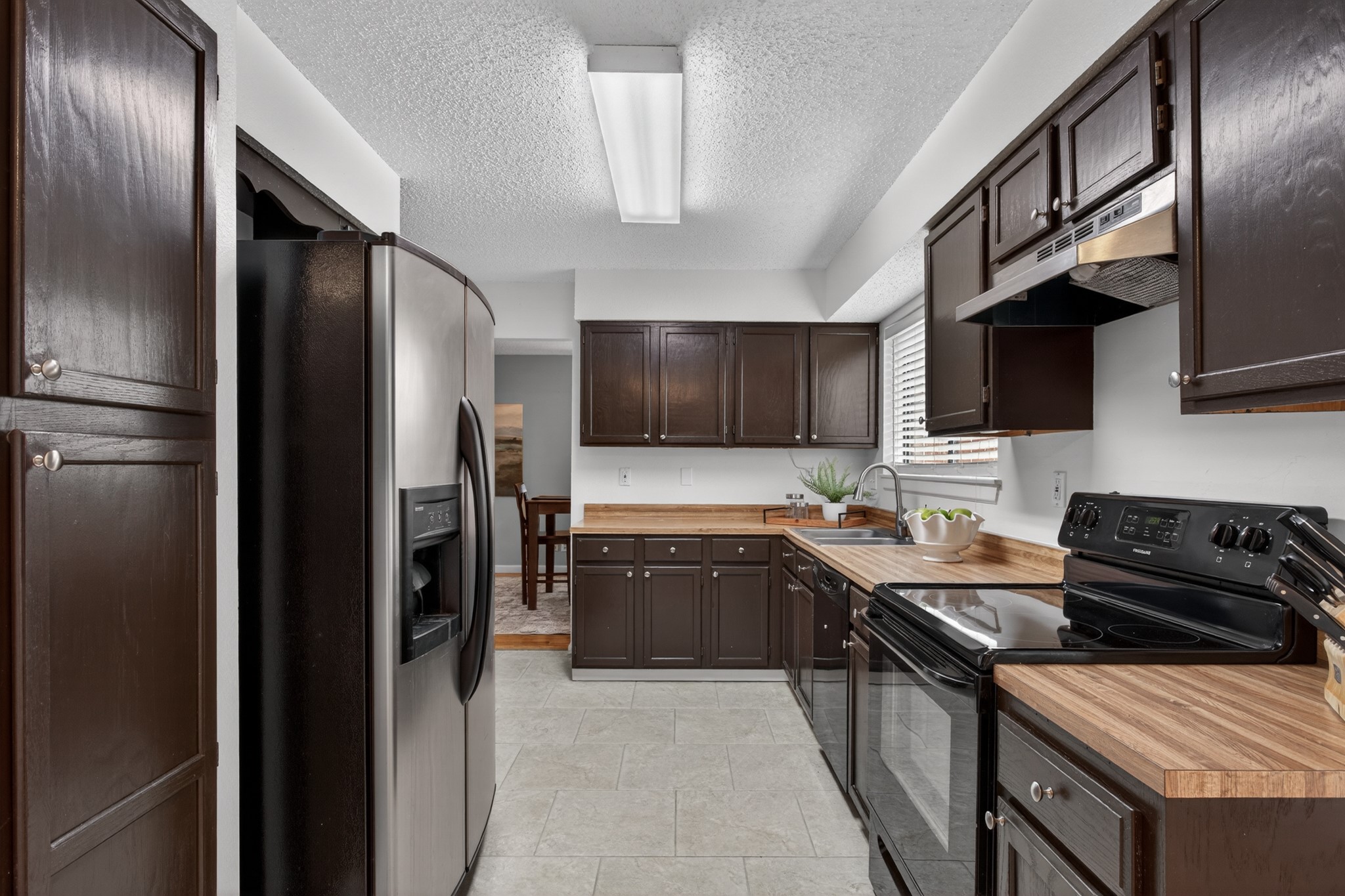 3656 Fairview Drive