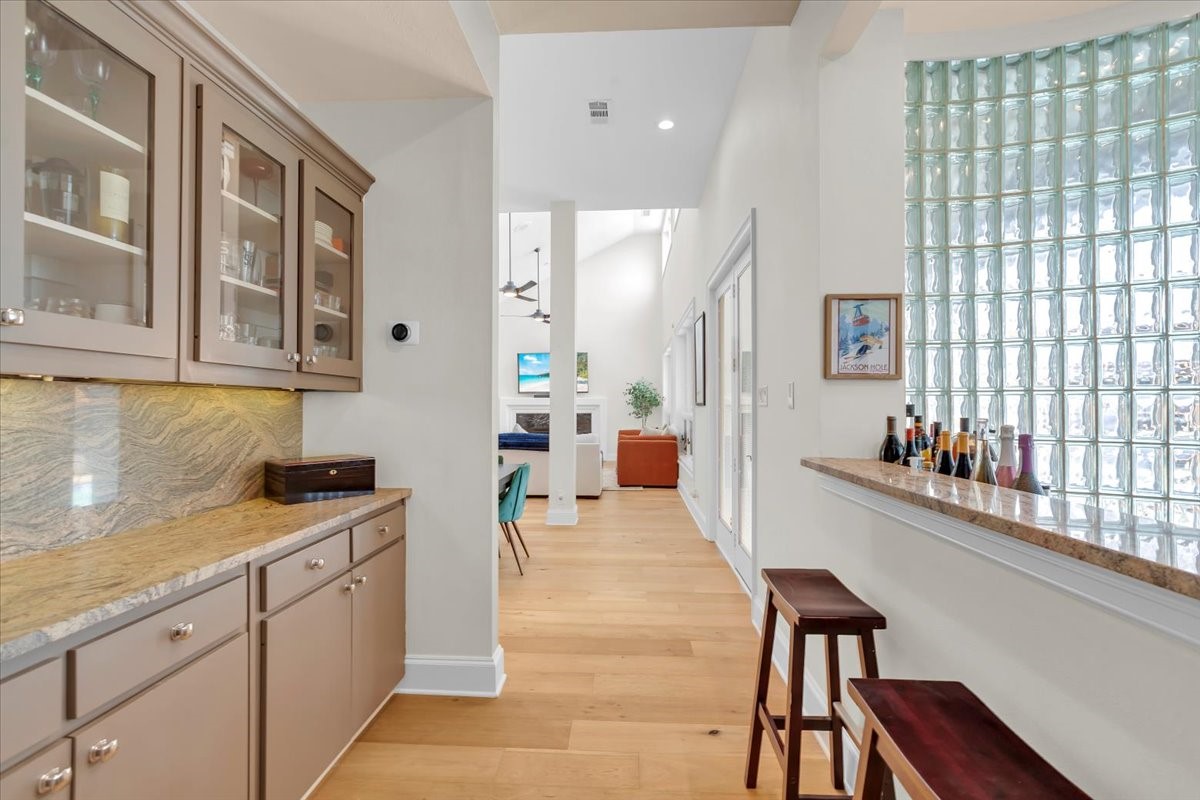 1426 Hidden Oaks Circle