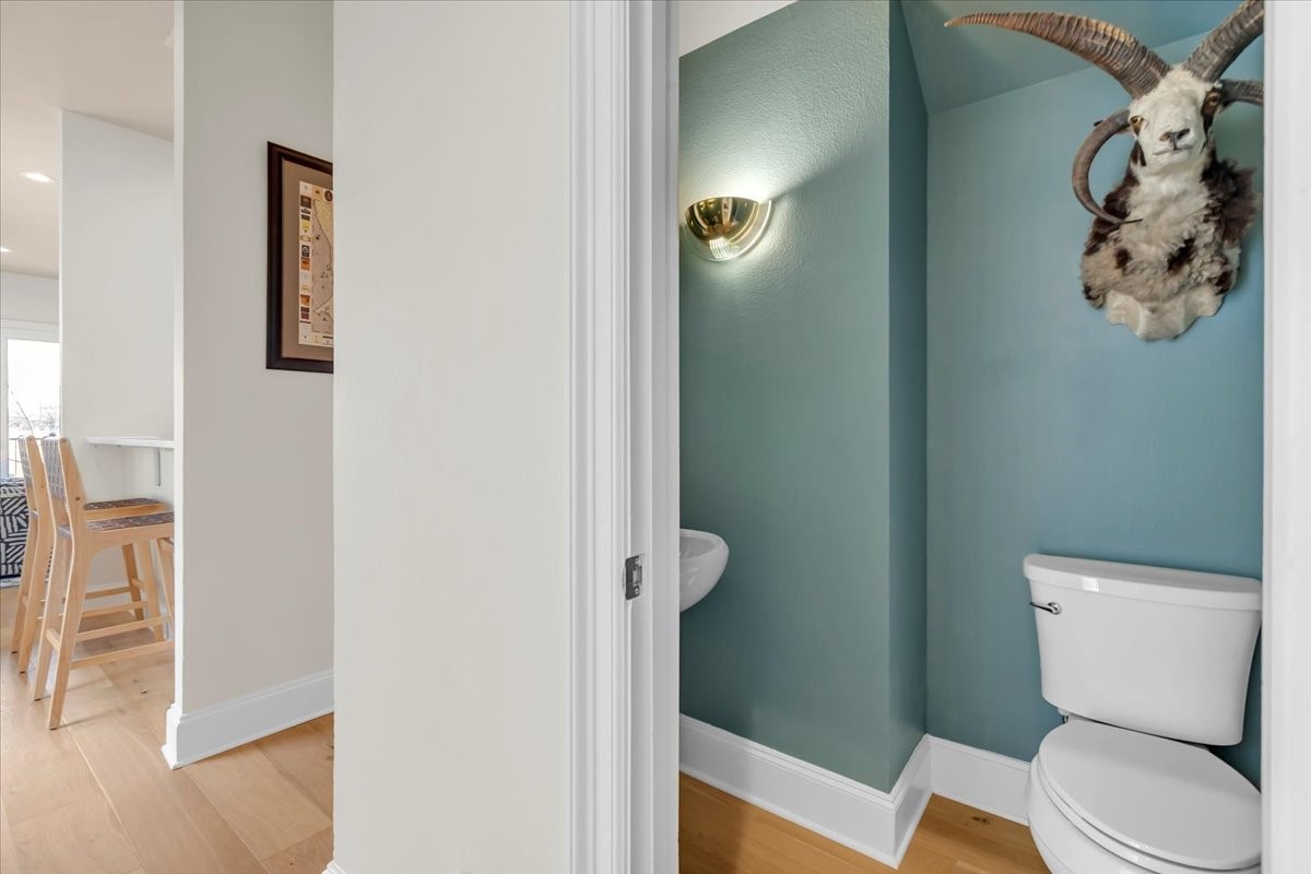 1426 Hidden Oaks Circle