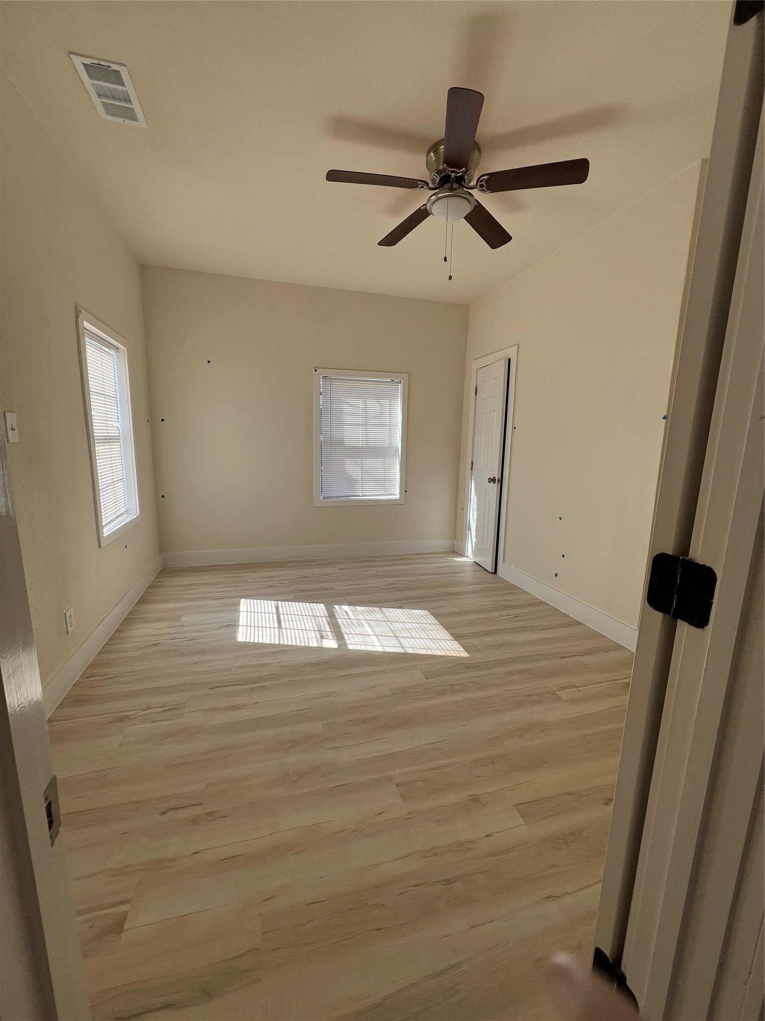 705 E 1st North Street