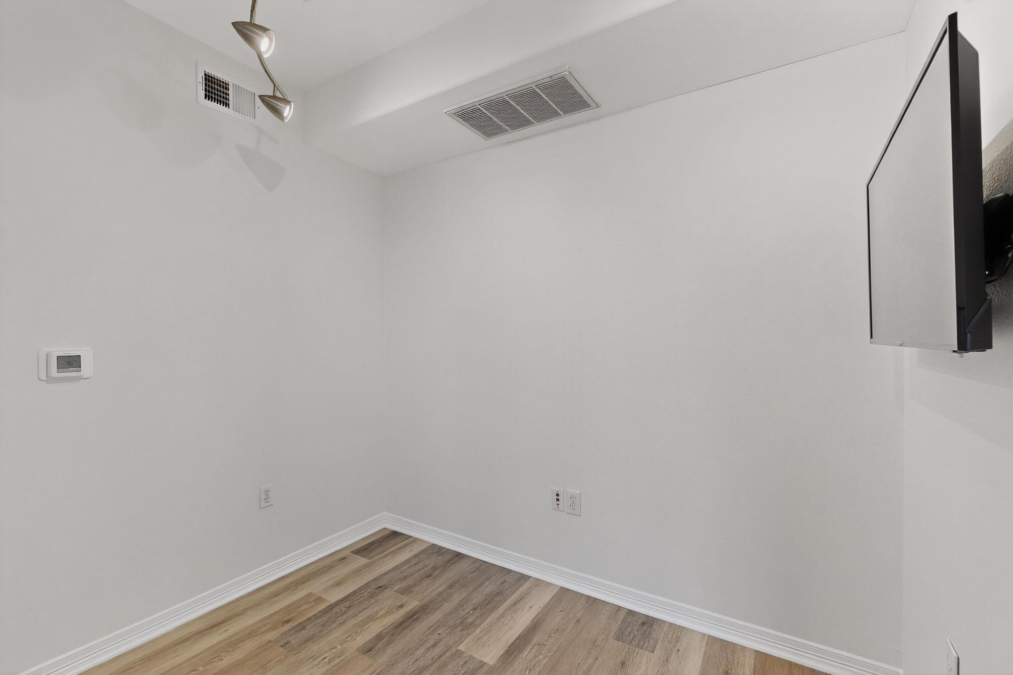 330 Las Colinas Boulevard E 418