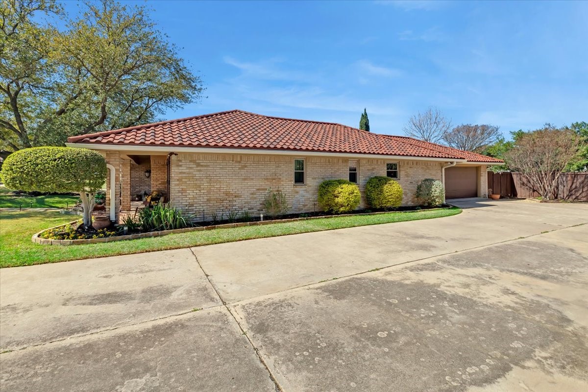 1111 Berkshire Court