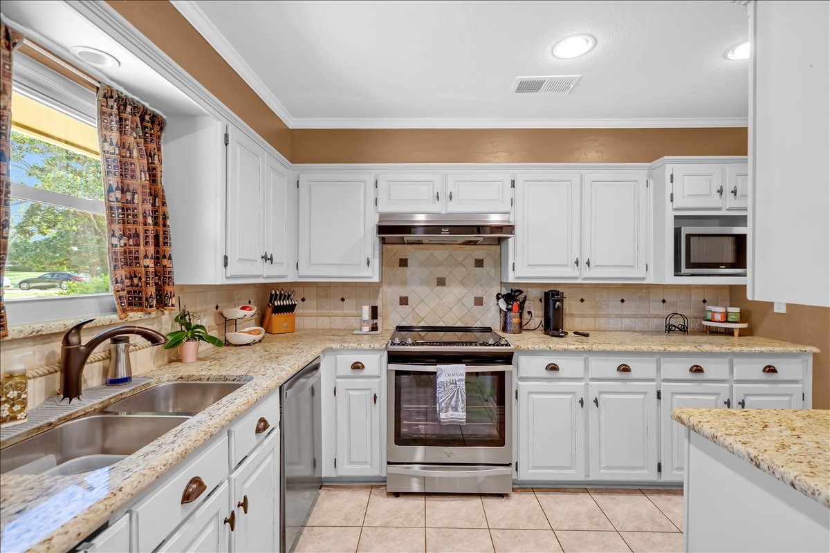 1111 Berkshire Court