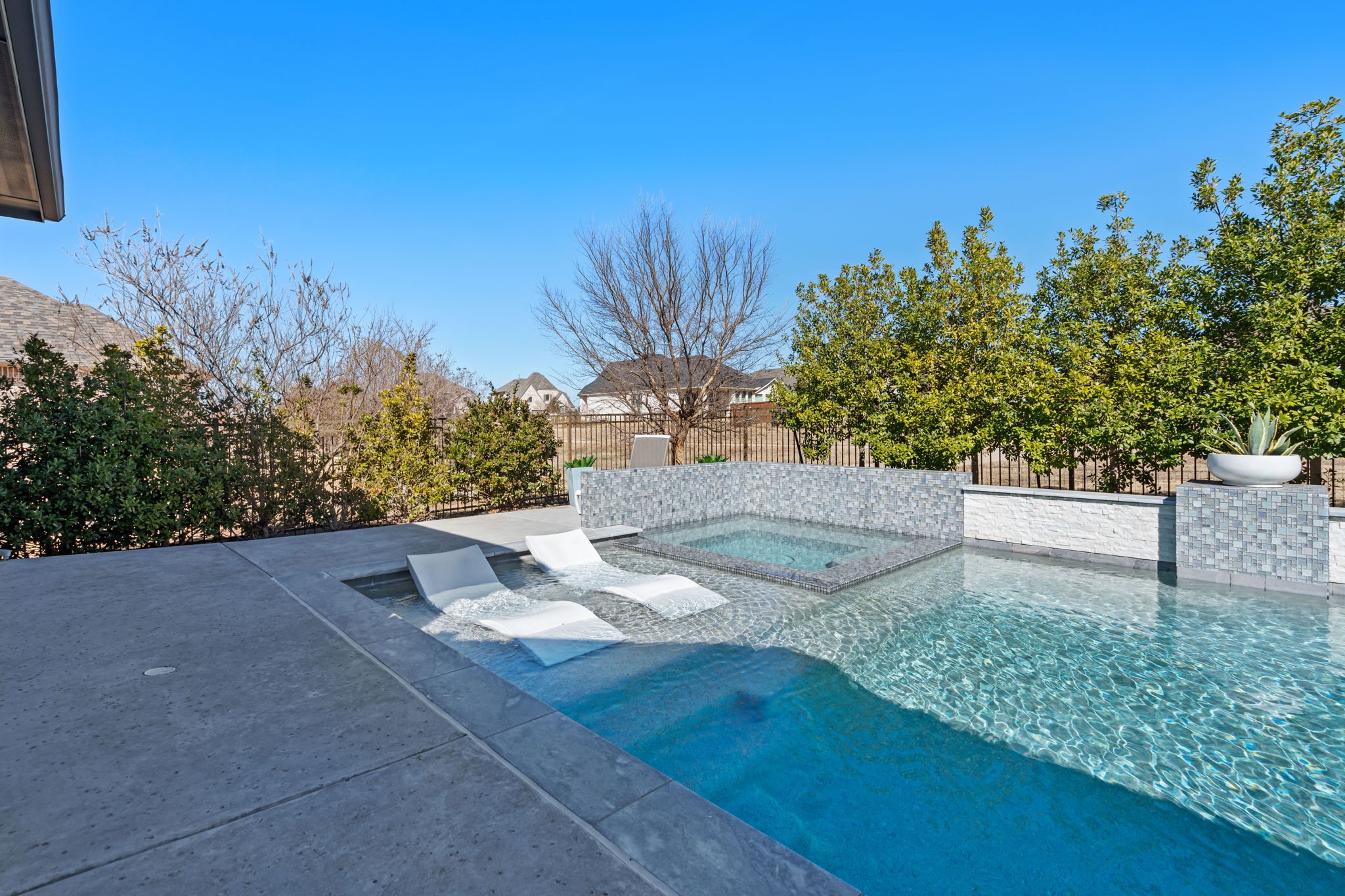 9224 Prickly Pear Trail