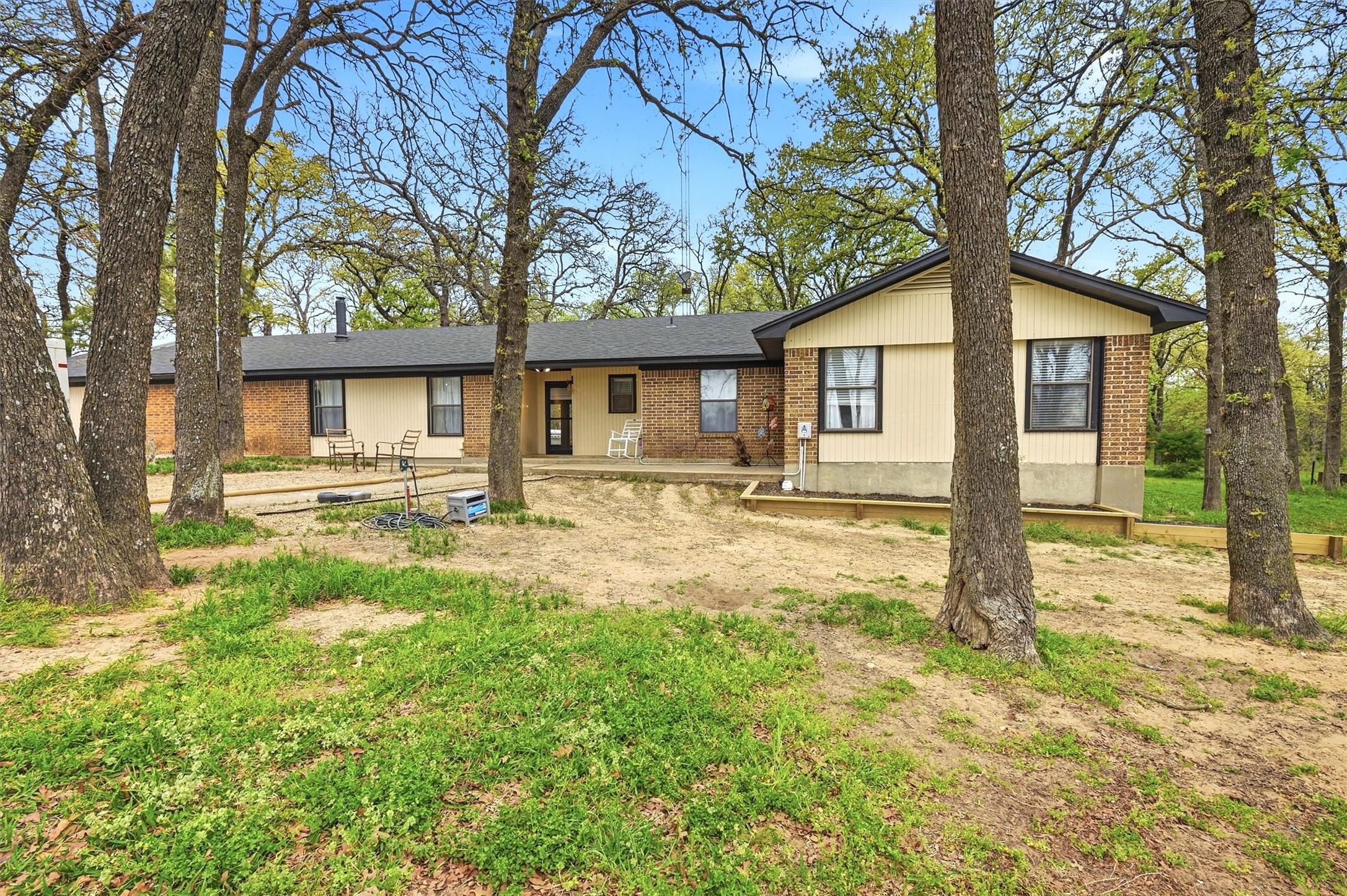 711 County Road 162