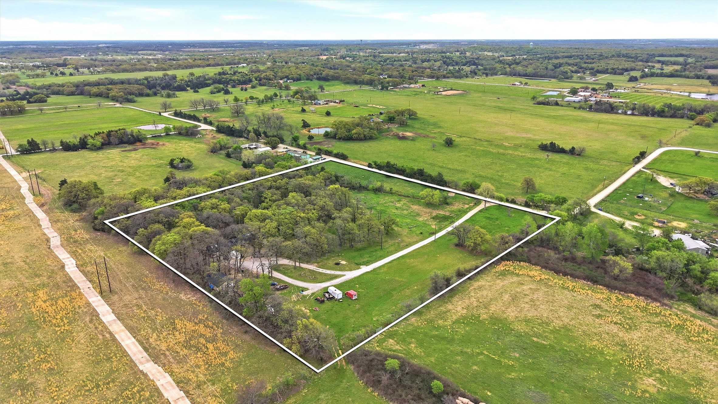 711 County Road 162