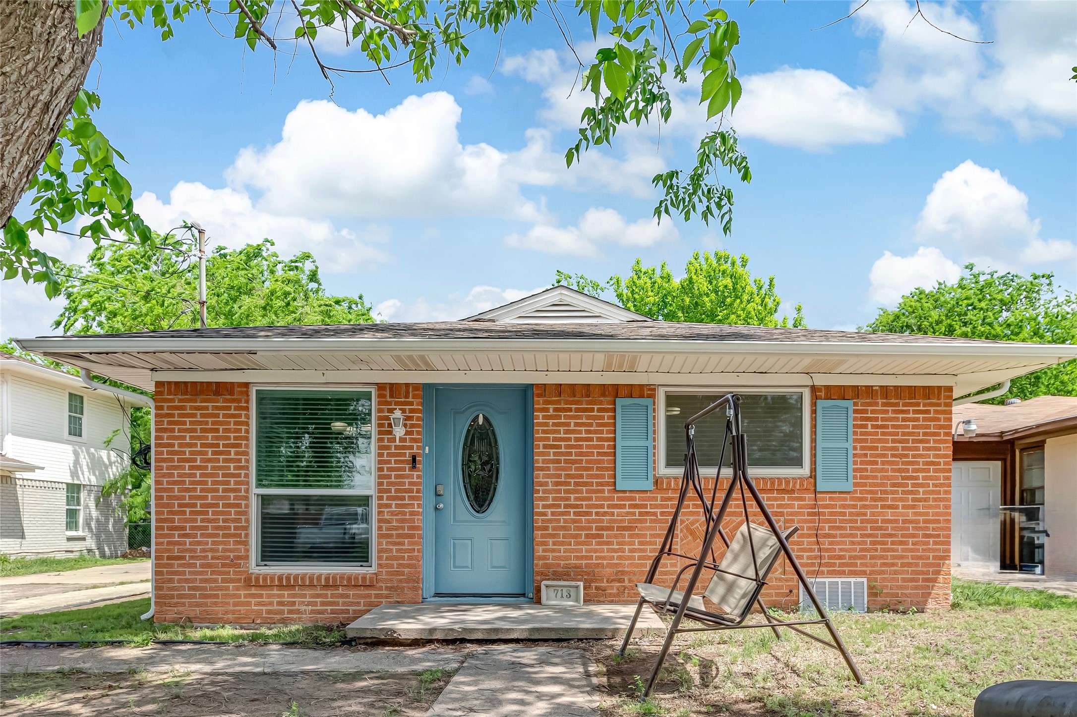 713 Bailey Street