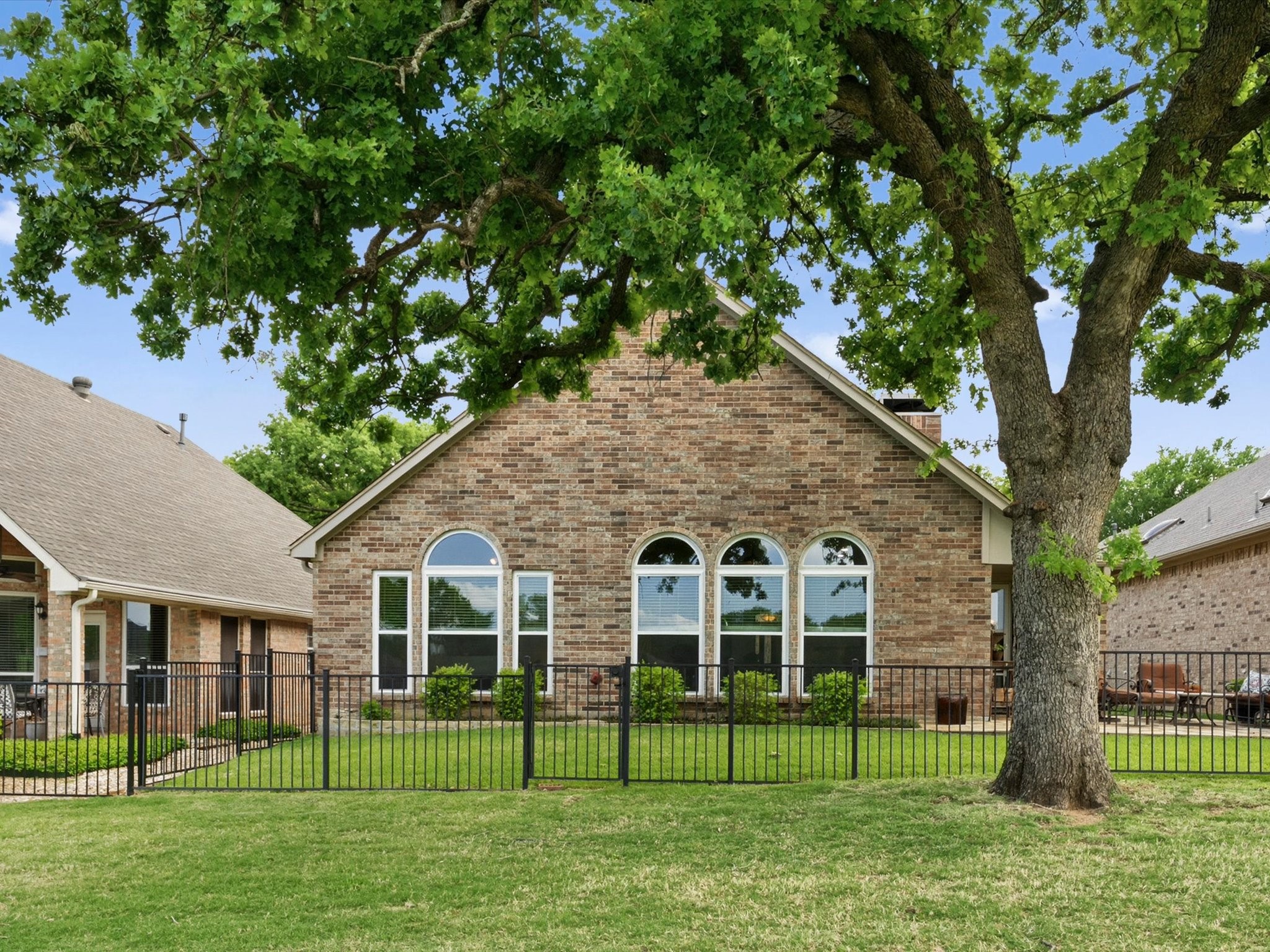1613 Villa Court