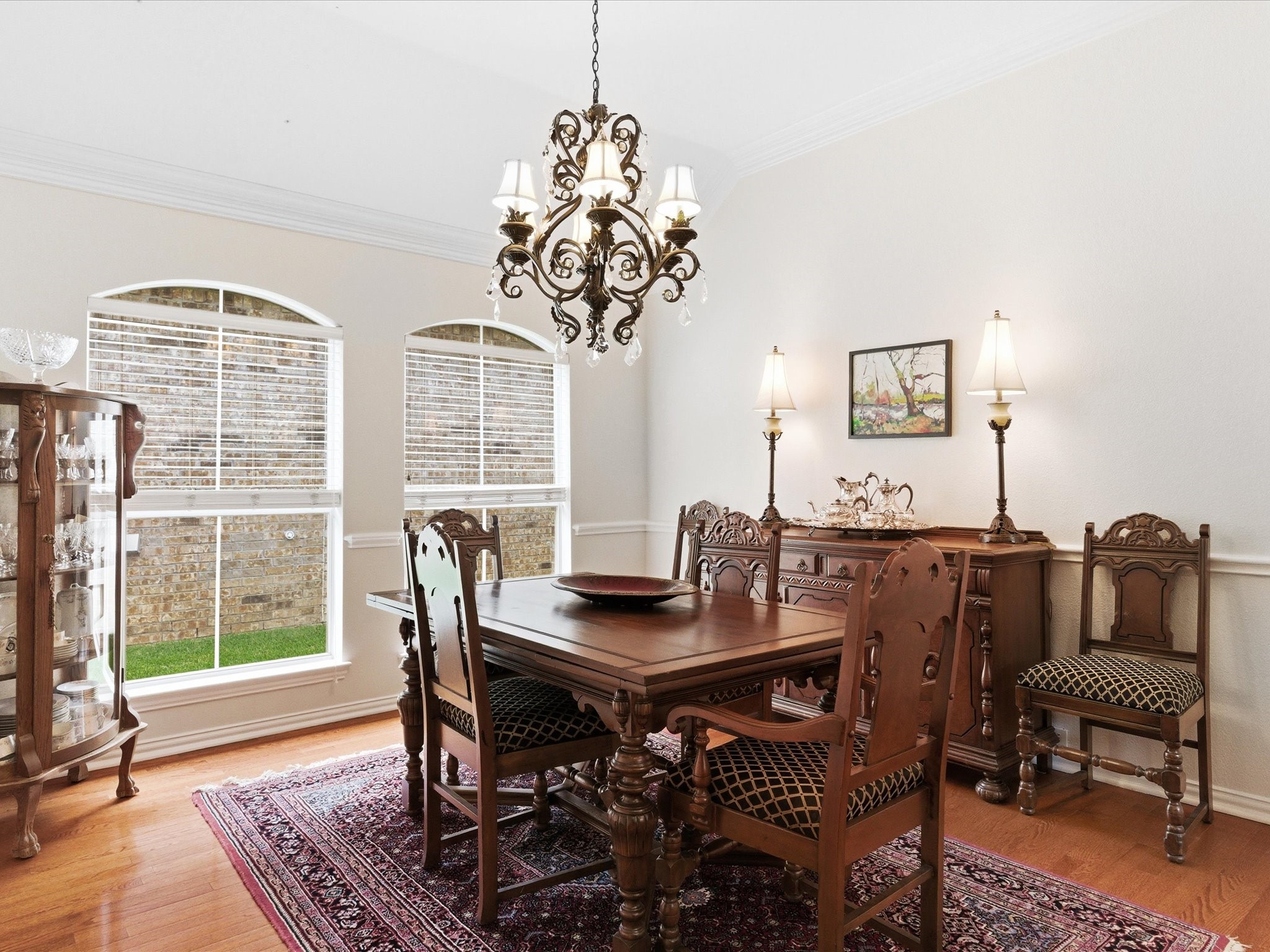 1613 Villa Court
